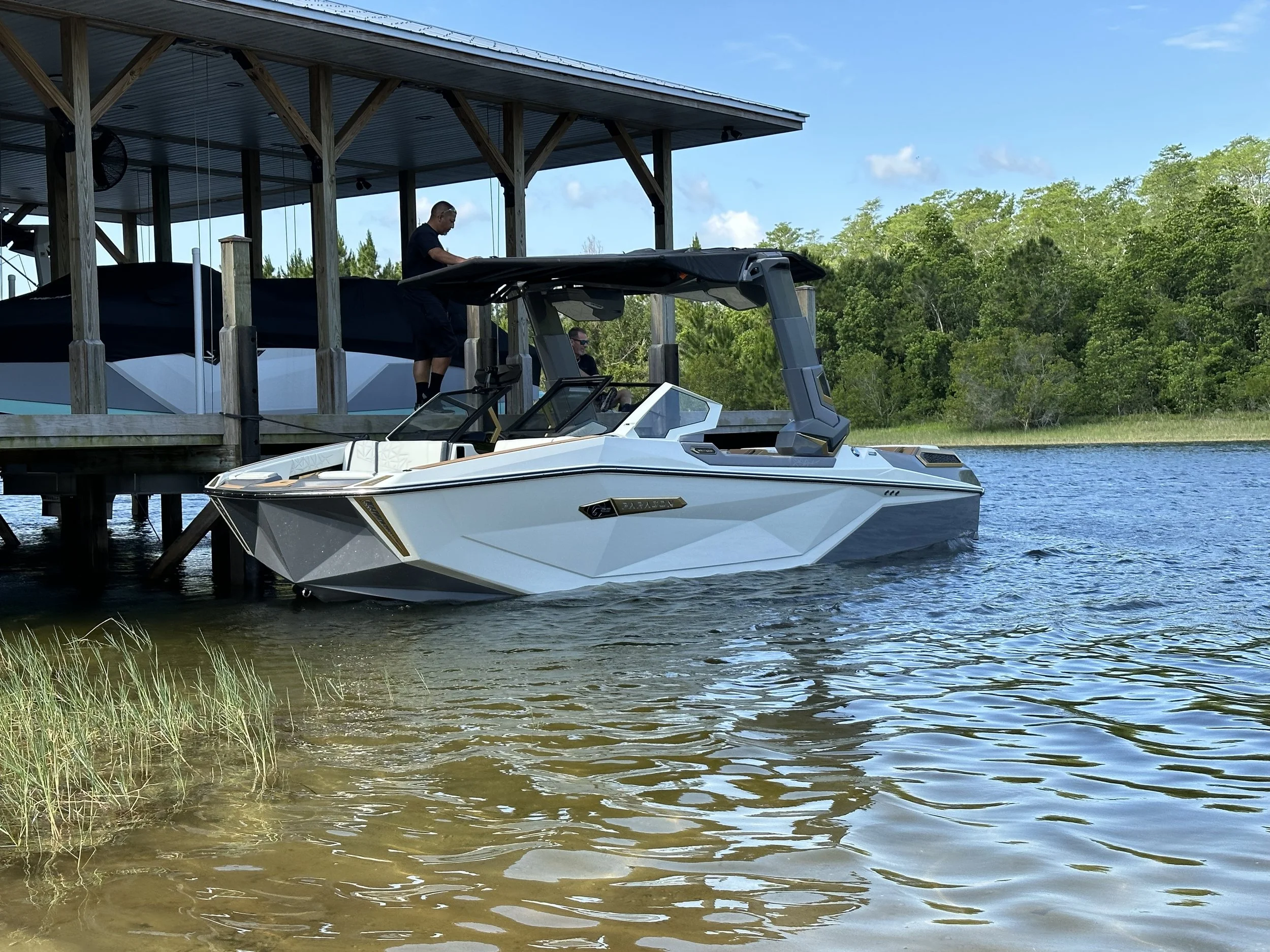 2024 Nautique Paragon