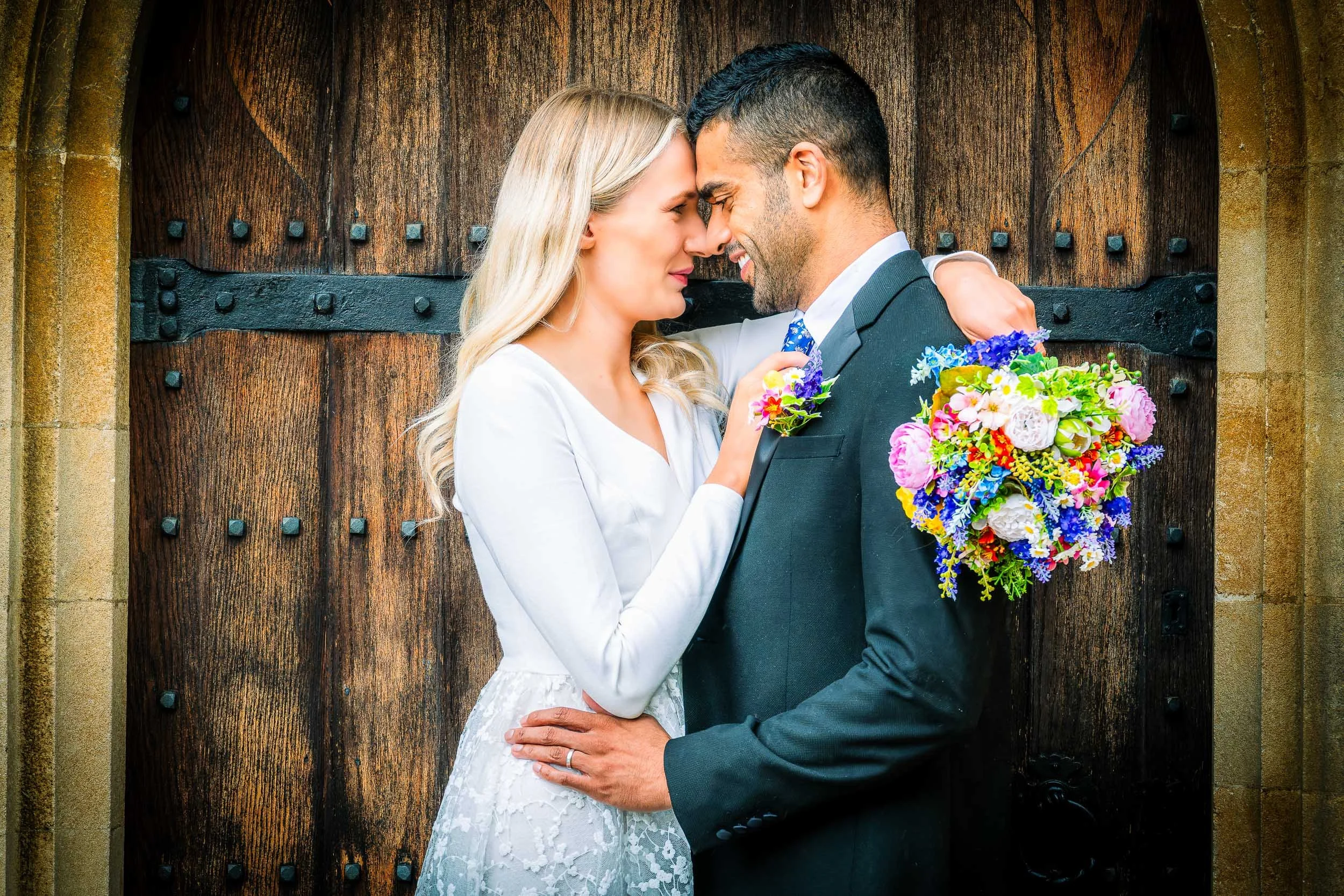 Kesh & Hattie Wedding at Notley Abbey