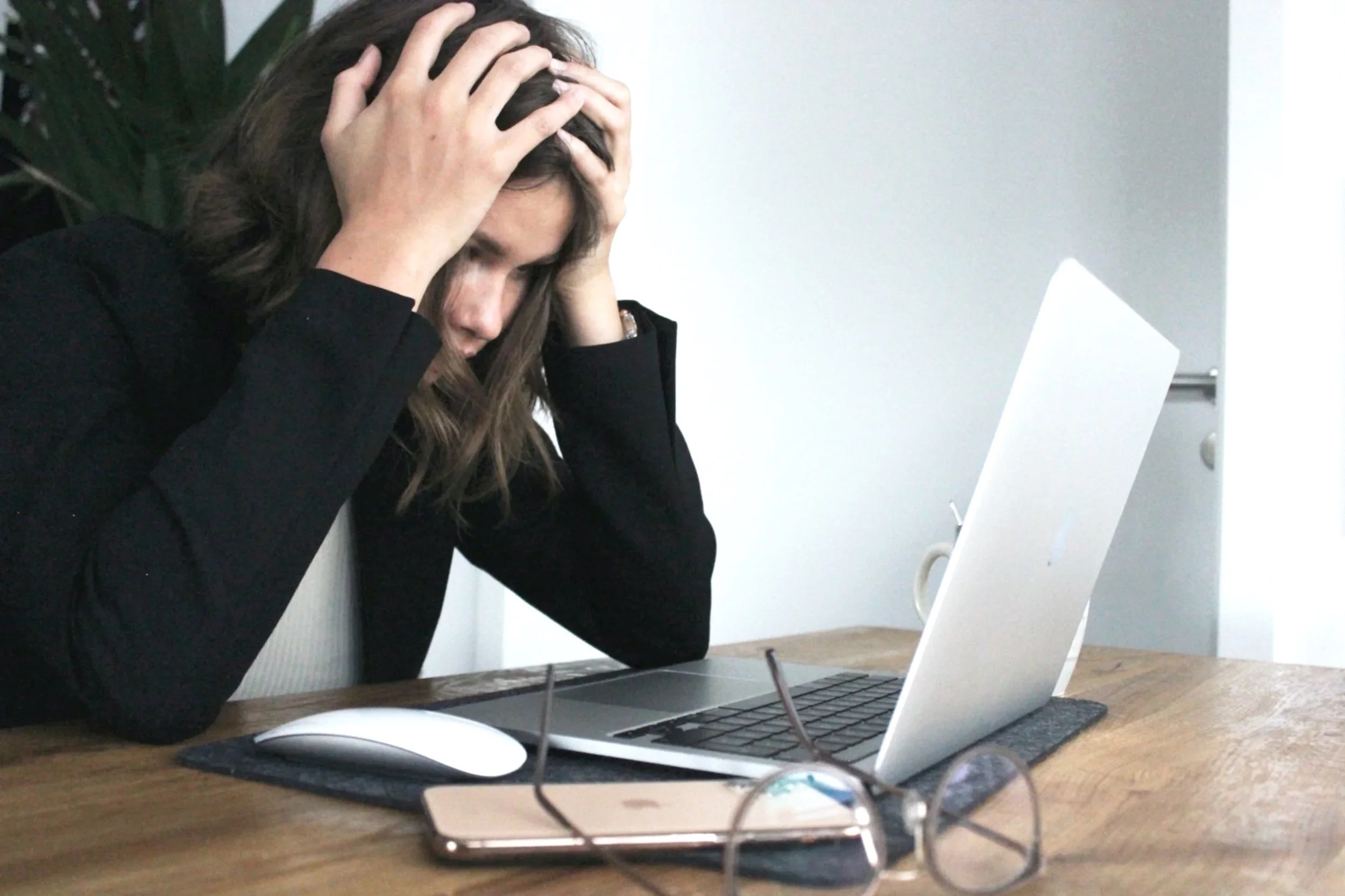 Perfectionism and Impostor Syndrome: Understand the Inner Critic and How Therapy Can Help