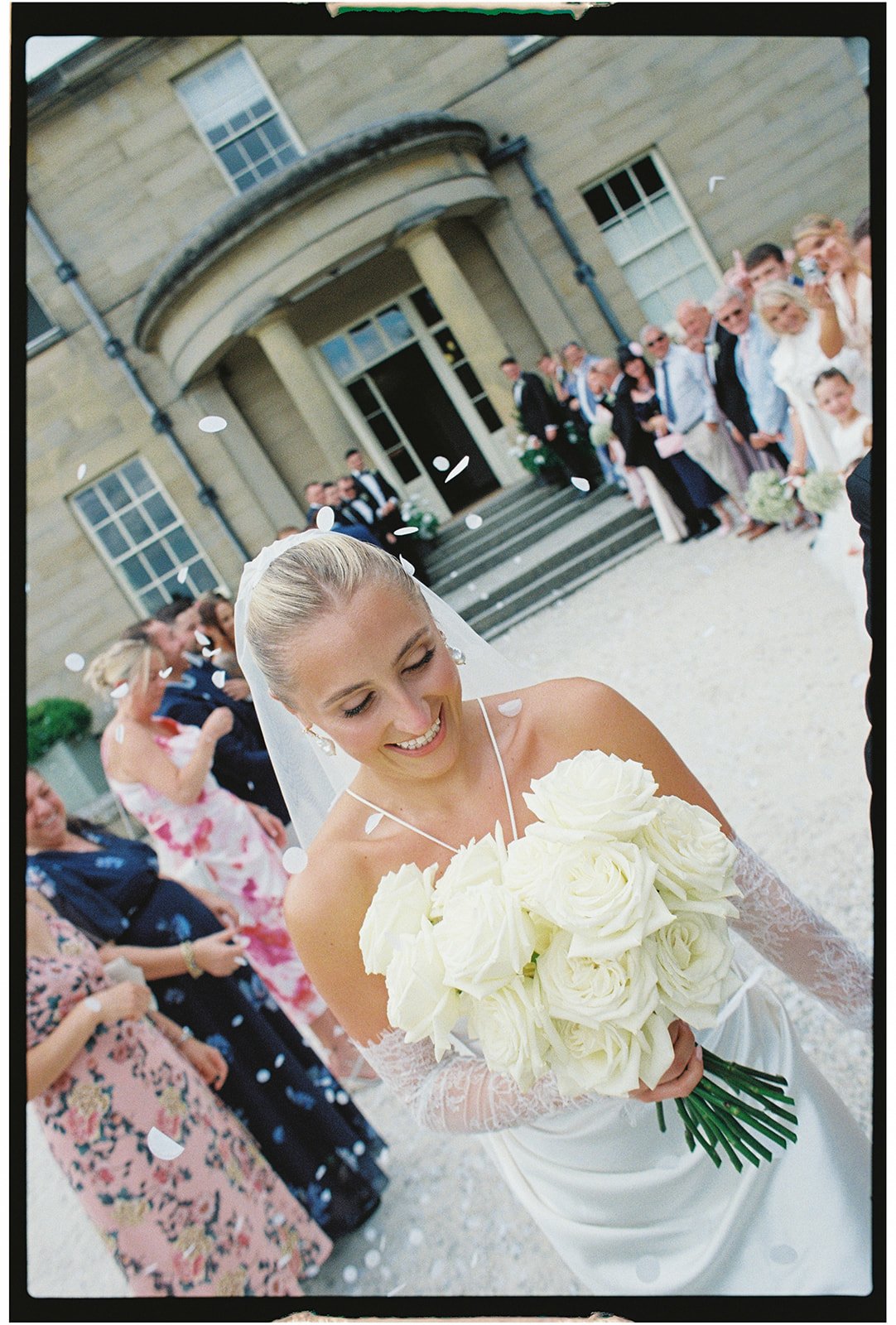 Nina+Callum-Saltemarshe-Hall-59 copy.jpg