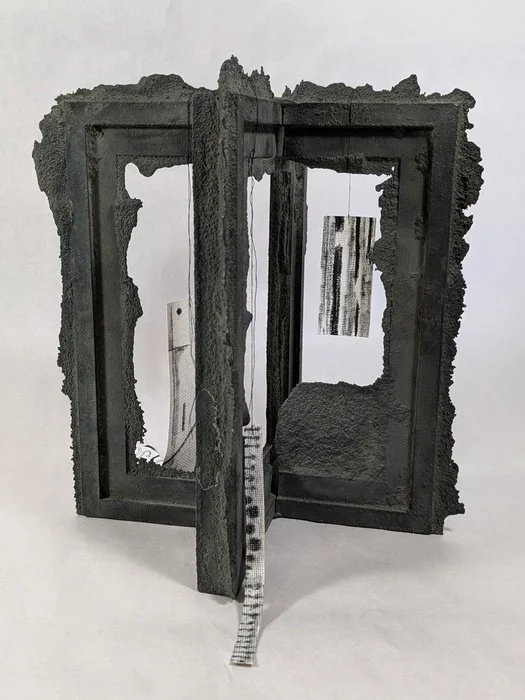 Viewpoint
 
 
Artist: 
Asma Al-Masyabi
 
 
Price: $1,025
 
9" x 8.5" x 8.5"