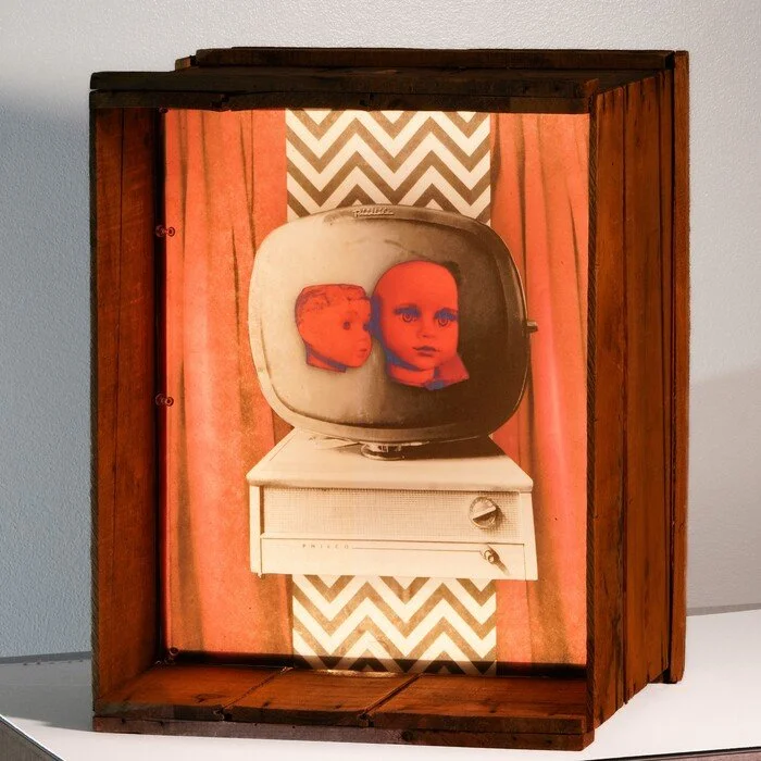  Tribute
 
 
Artist: 
Darren Henkel
 
 
Price: $690
 
18" x 14" x 11"