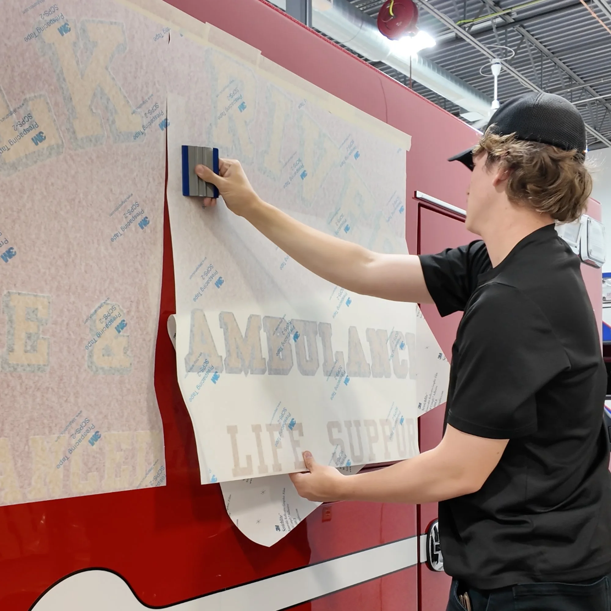 How to Avoid Scratching Vinyl Graphics During Installation