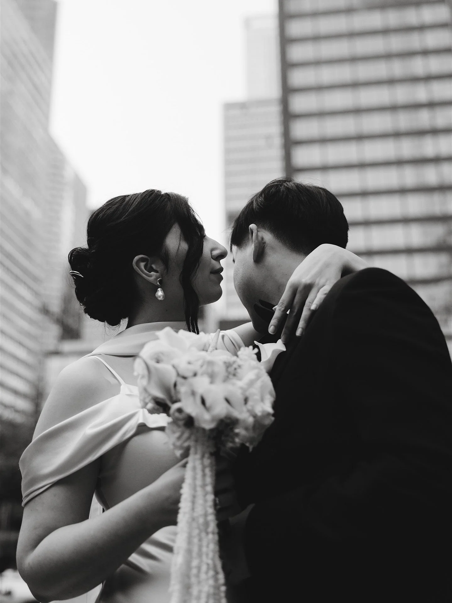 Yana &amp; Dan got married in the early summer, in the heart of the city, surrounded by their closest family and friends from all over the world. 

The venue was the gorgeous @311pazzos 

Culled with @narrativeapp 
Edited with @lightroom 
Shared via 