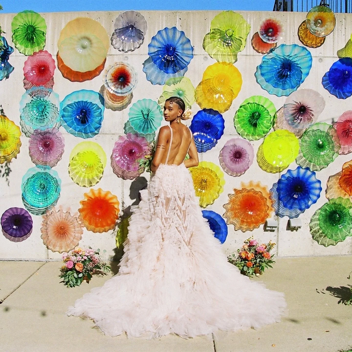 It&rsquo;s currently freezing and snowy in Chicago, but I&rsquo;m thinking about Indya and Nosas perfect late summer wedding at @igniteglass on the city&rsquo;s west side. 

Surrounded by their closest friends and family, among beautiful and incredib