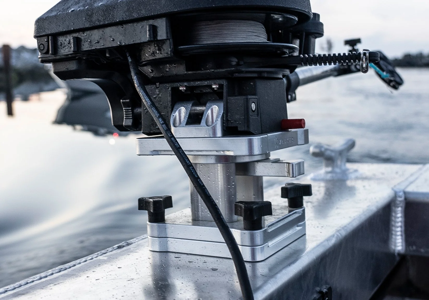 Walker Custom Aluminum Boats - Coastal Explorer 23 Gallery 19.jpg