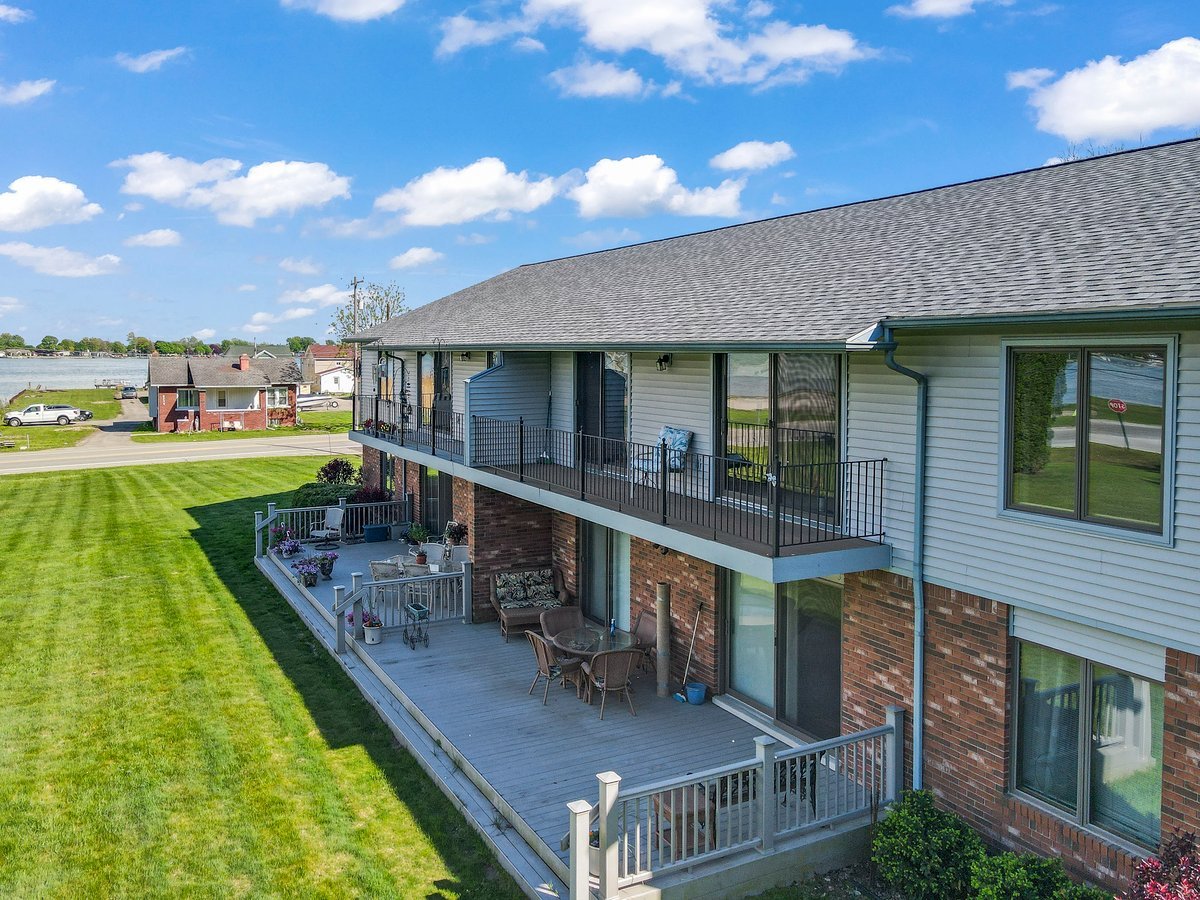 $180,000 | 9200 River Rd #3, Clay