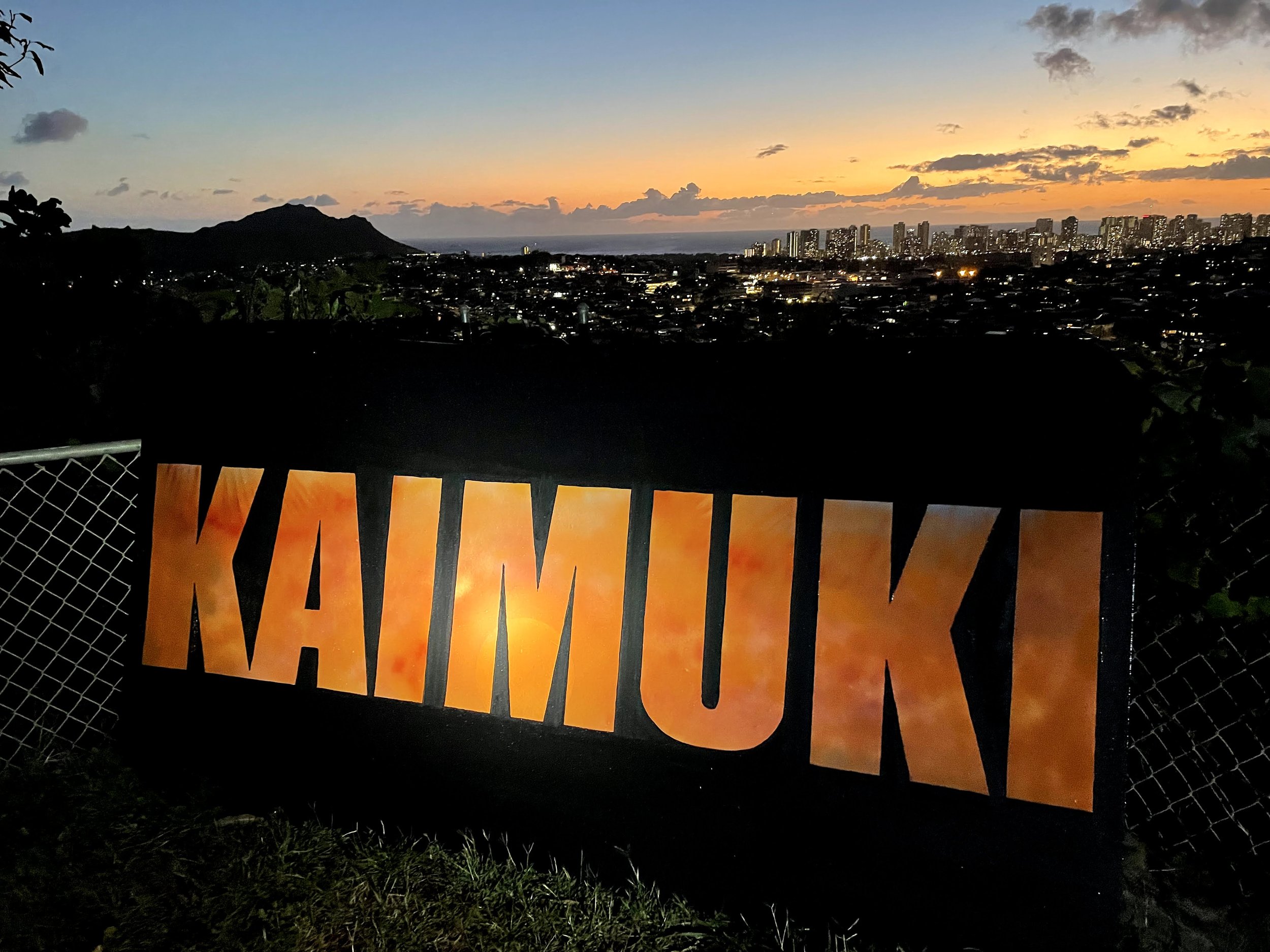 Kaimuki Sign (22).jpg