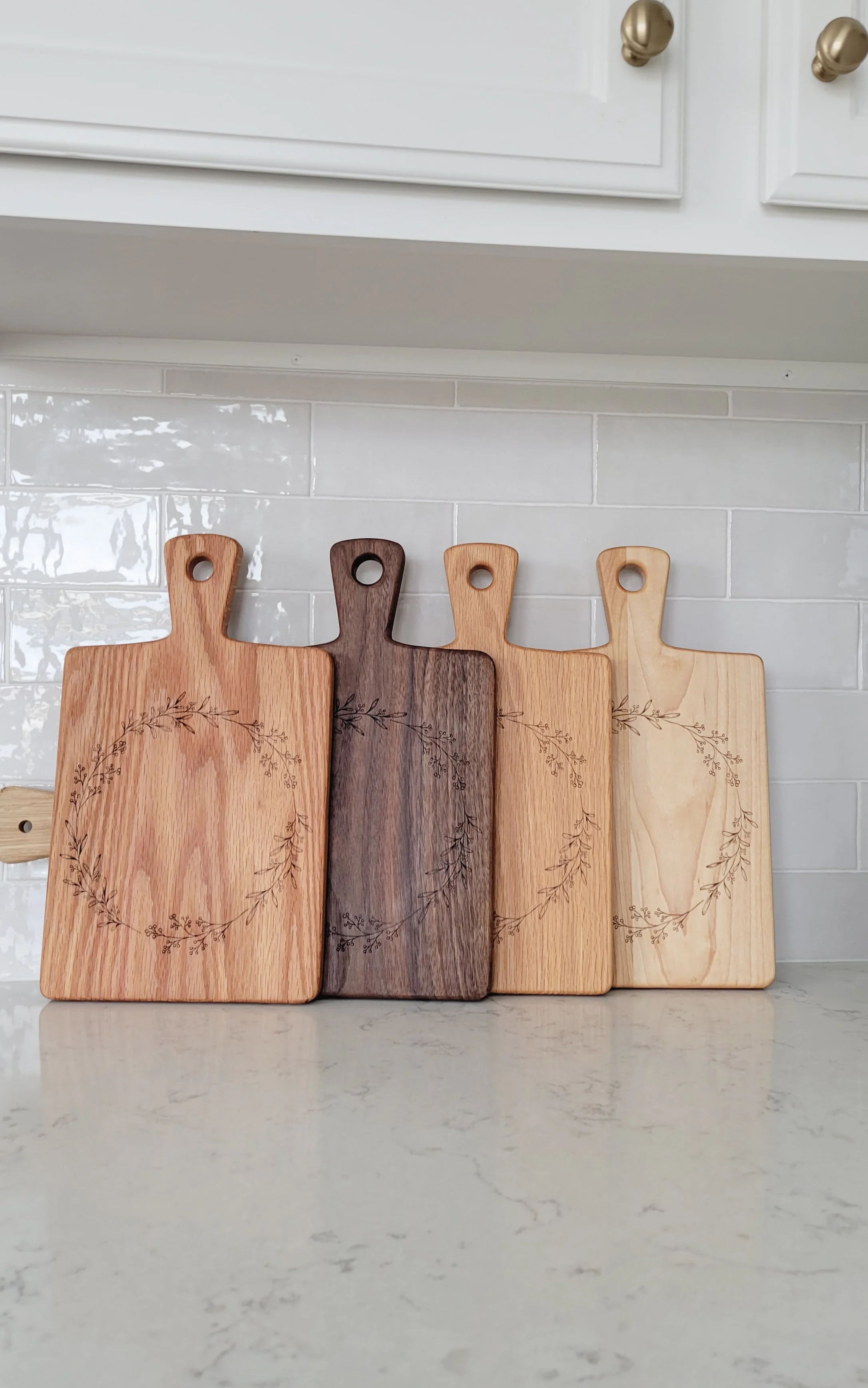 Botanical Wreath Engraved Wood Charcuterie Board
