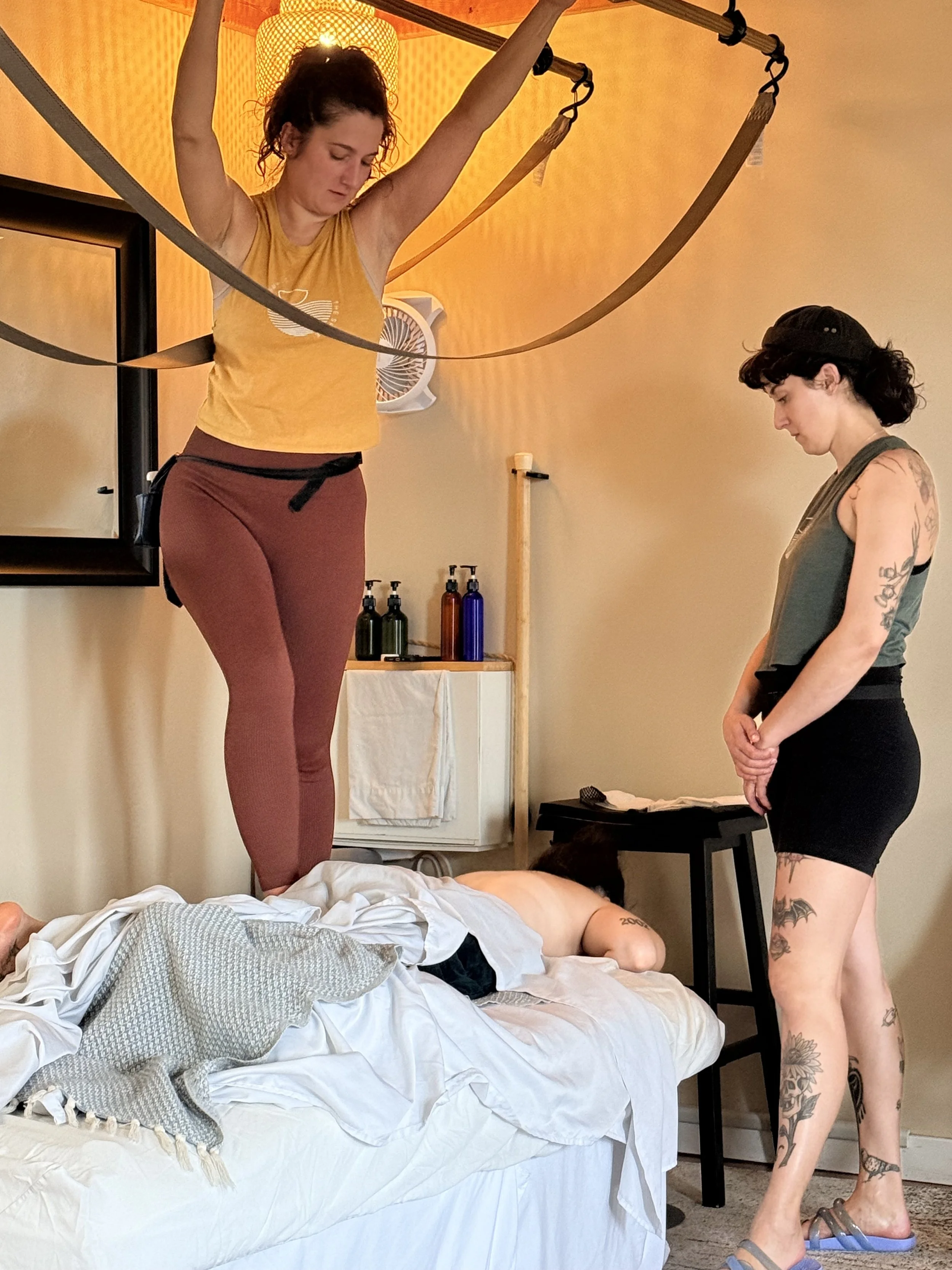 massage therapist training at the space.jpeg