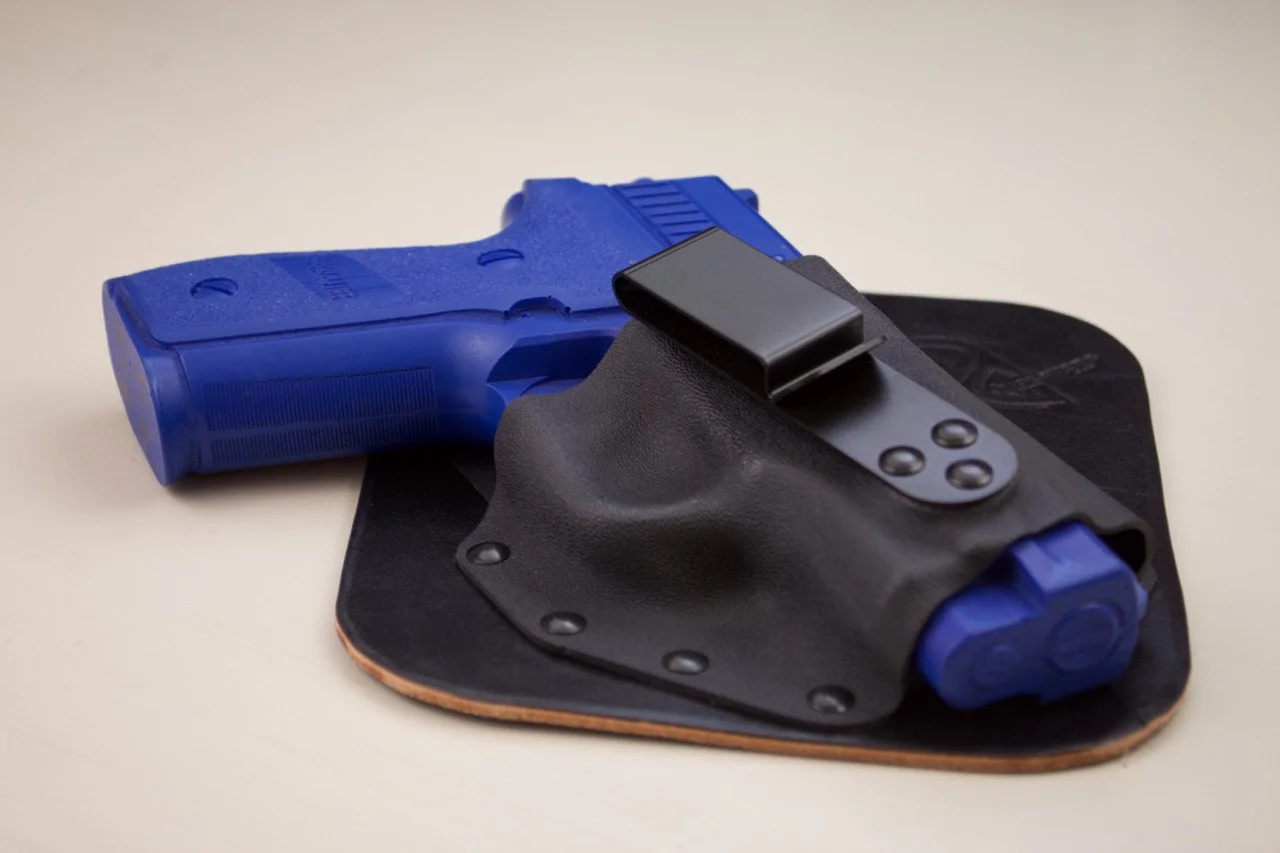 SIG_229_W_O_Rails_R_view__08349.jpg
