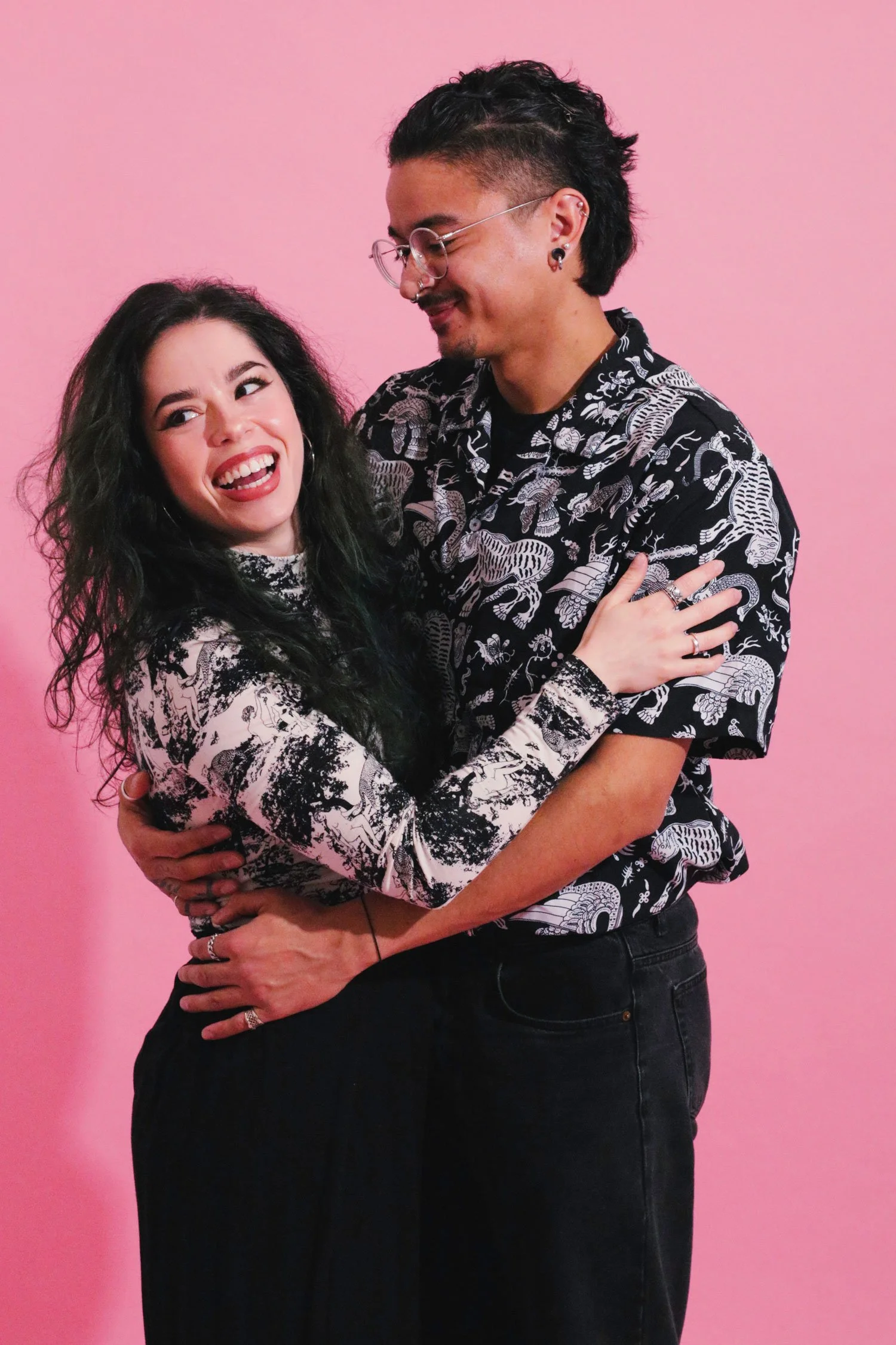 Couple-portrait-in-studio-on-pink-rs.jpg