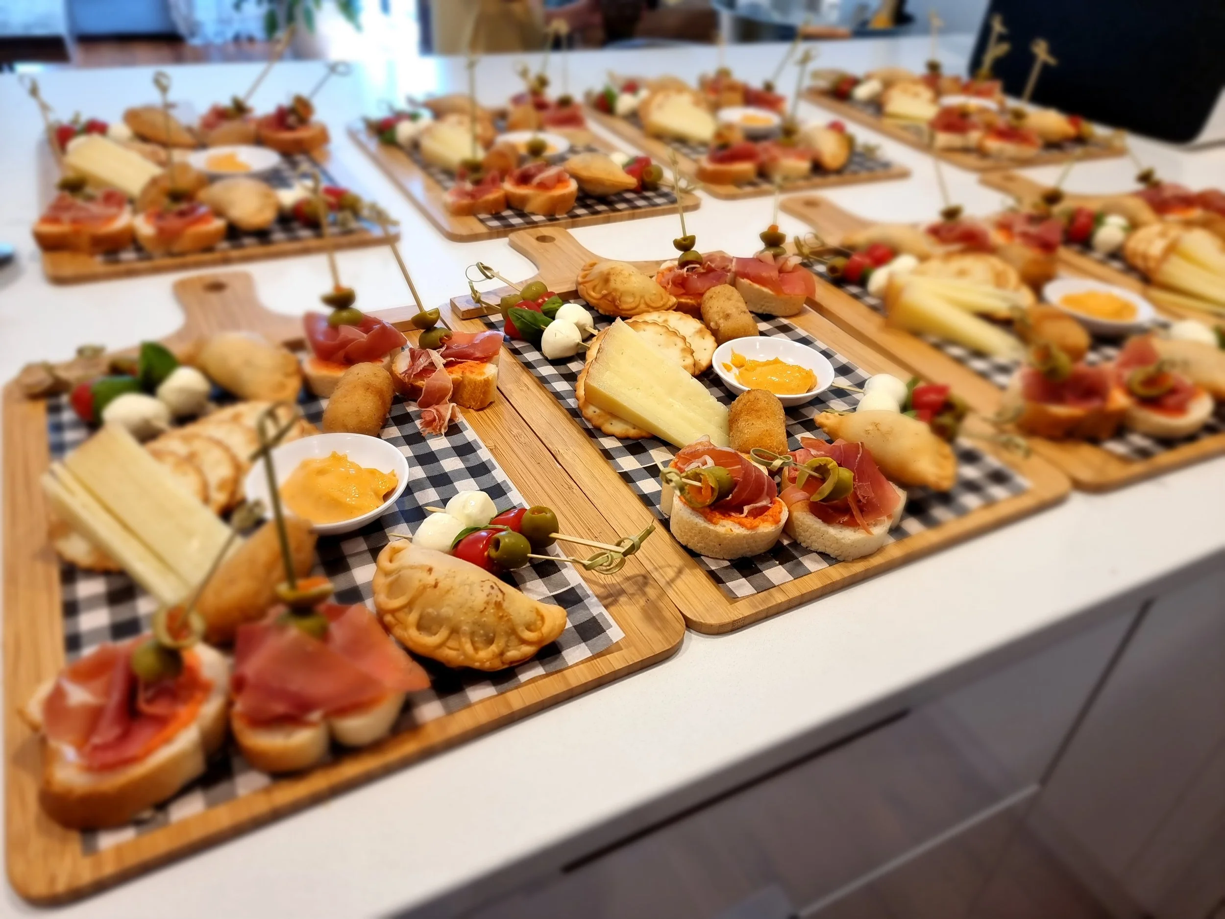 Why Paella is Perfect for Griffith’s Outdoor Events and Winery Gatherings.