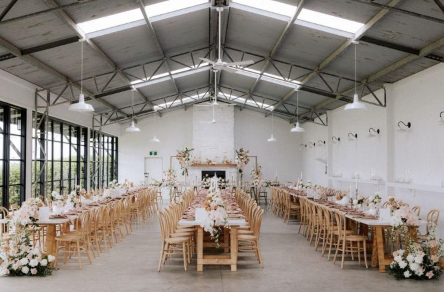 Wedding DJ at Seacliff House Gerringong — DJ Joe Barrs