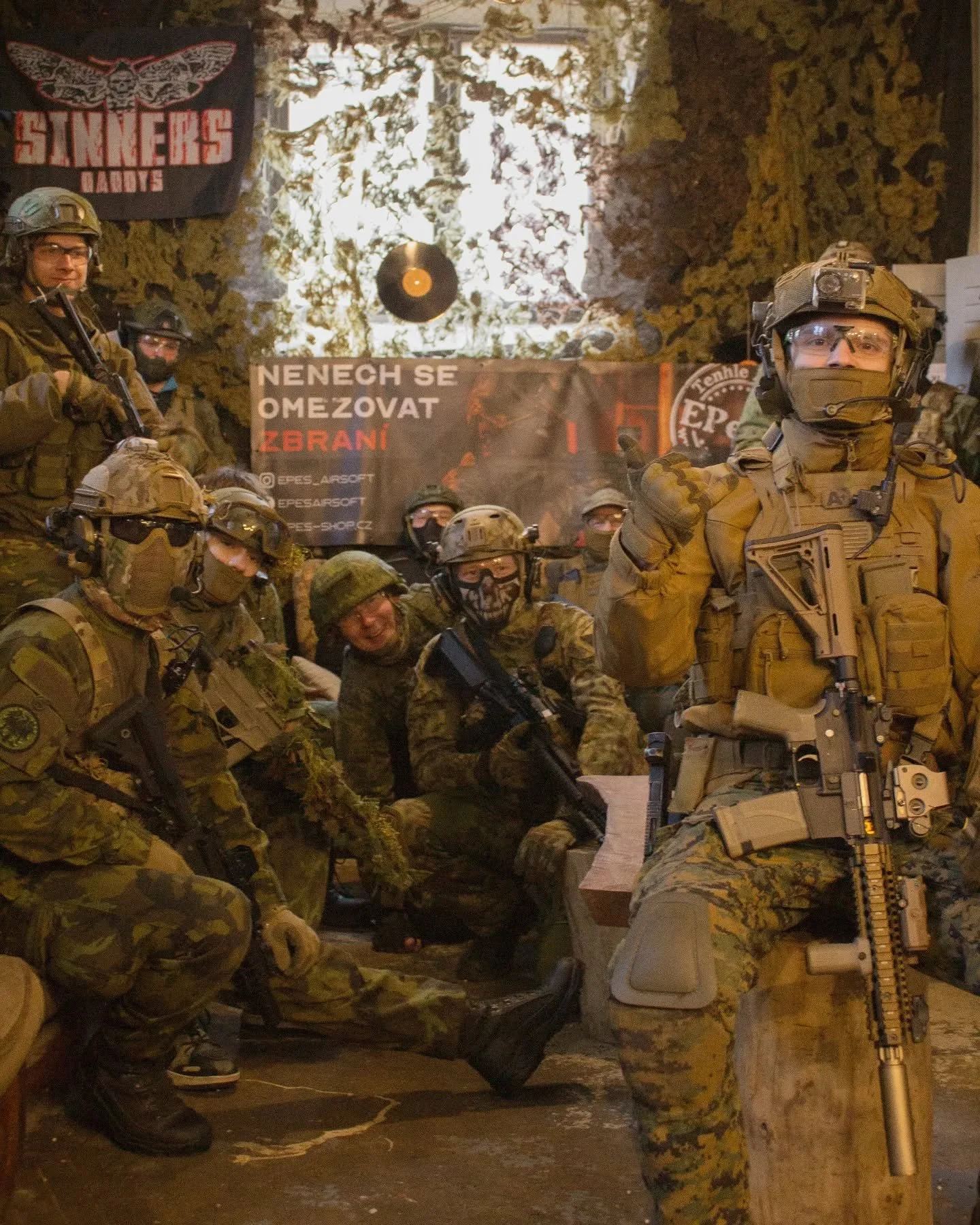 Nov&yacute; sponzor ar&eacute;ny @epes_airsoft 🤘🏻 

Tak běžte na jejich eshop a nezapomeňte hodit slevov&yacute; k&oacute;d KAMENICE5 🤘🏻

#epesairsoft
#airsoft
#airsoftczech 
#arenakamenice 
#czechairsoft