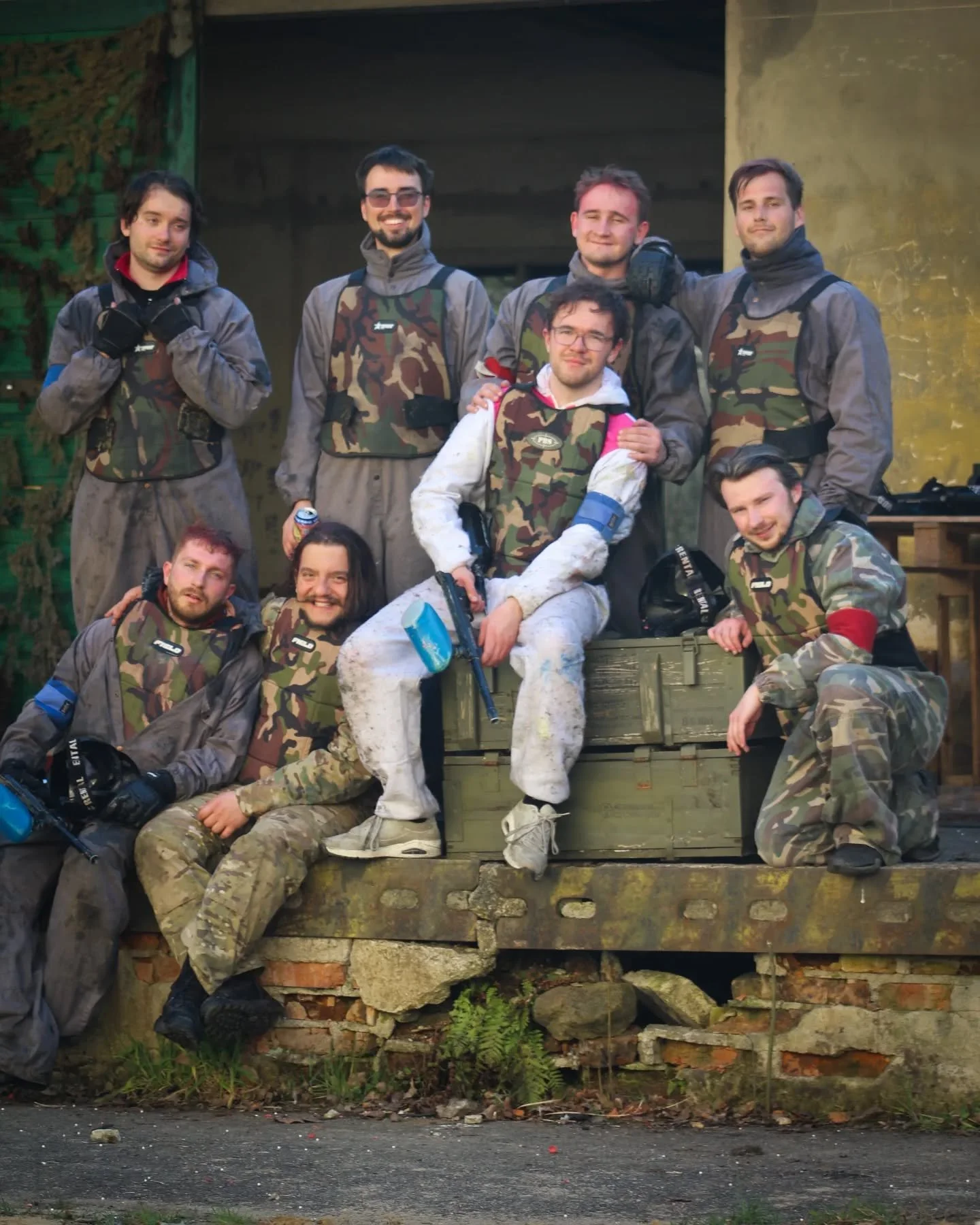 Rozlučka se svobodou v Paintball ar&eacute;ně v Česk&eacute; Kamenici 🔥 

Kluci to teda uměli rozjet 🤘🏻

[11.4.2026]

#paintball #paintballkamenice #paintballczech