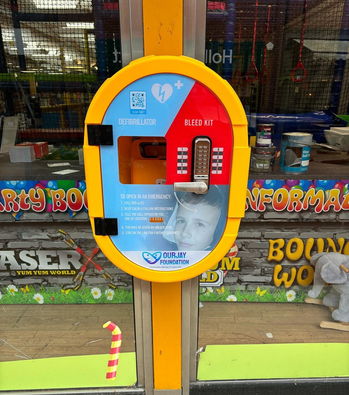 This one is a big 1! 
OurJays accessible defibrillator number 158 is now emergency ready at @yumyumworld.co.uk Rugby. 

A town centre location with a lot of footfall and obviously a huge amount of visitors to Yum Yum World, as well as the night visit