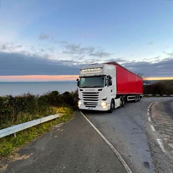 What a view! Always a pleasure to support our clients in delivering whatever they need. 

Give us a ring today to get an instant quote ☎️ 

✅Bespoke arrangements
✅Storage, cross docking and loading facilities available
✅Towing services 
✅Highly quali