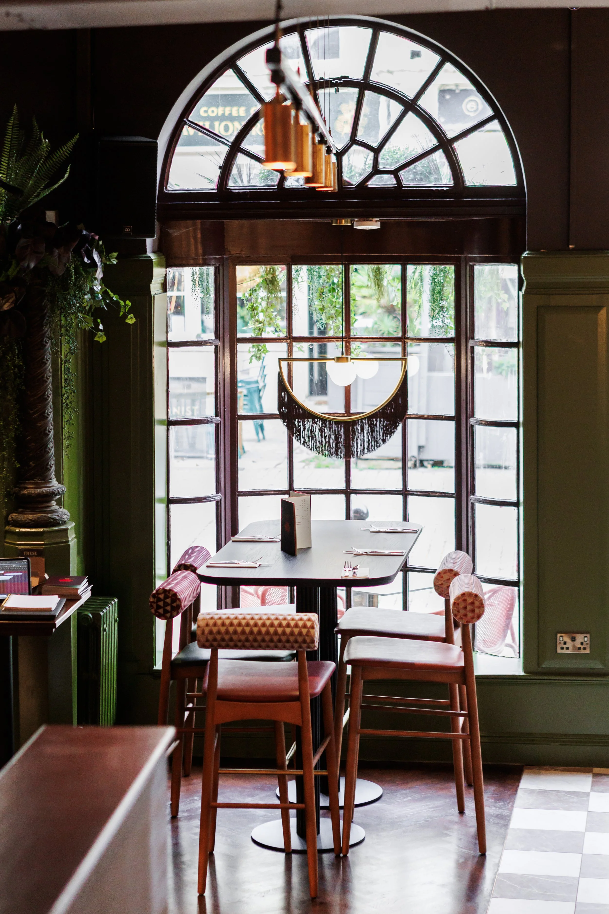 The North Star pub interior 2.jpg