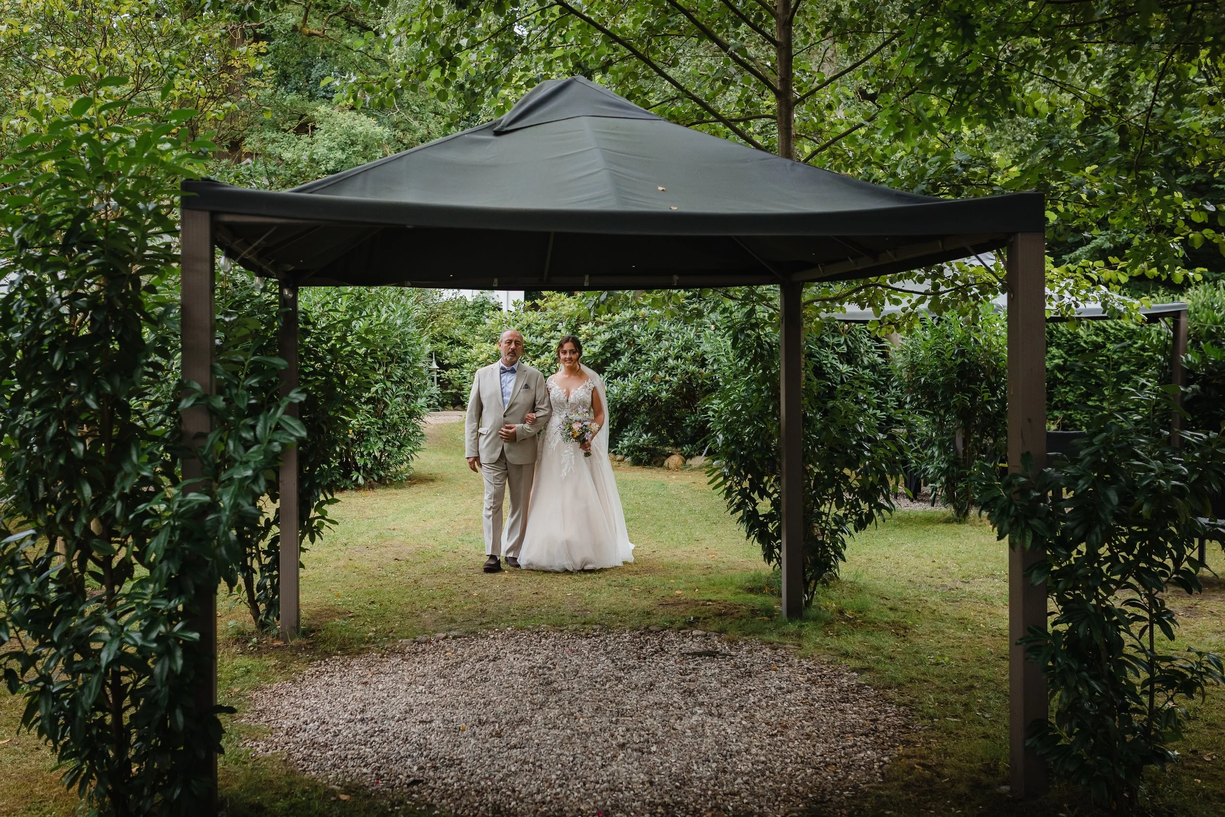 Brautverliebt_Hochzeit_Hochzeitsfotografie_Luebeck_Hamburg_20250802_85Brautverliebt_Hochzeit_Hochzeitsfotografie_Luebeck_Hamburg_20250802_22.jpg