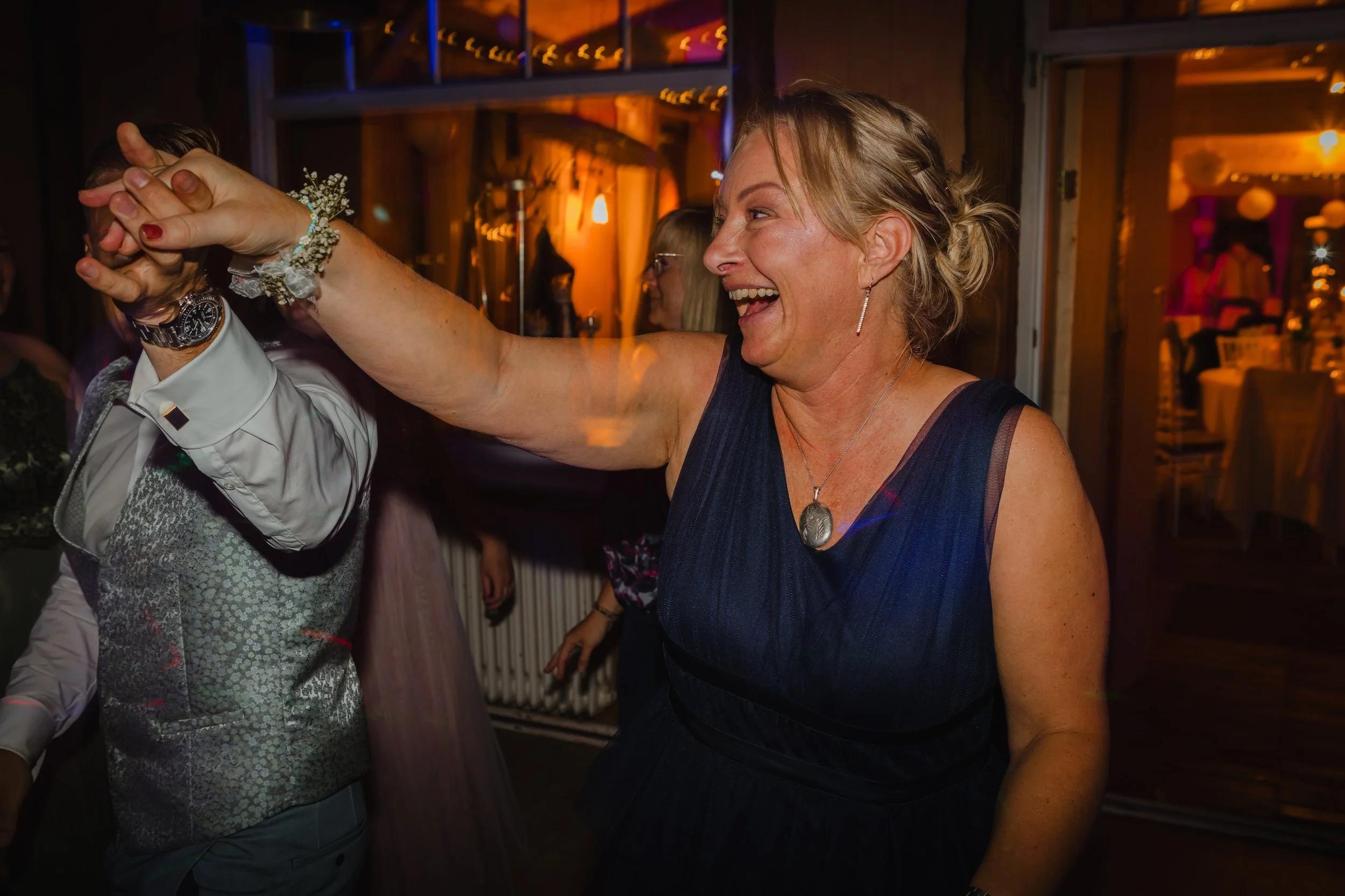 117_Brautverliebt_Hochzeit_Hochzeitsfotografie_Luebeck_Hamburg_20250904.jpg