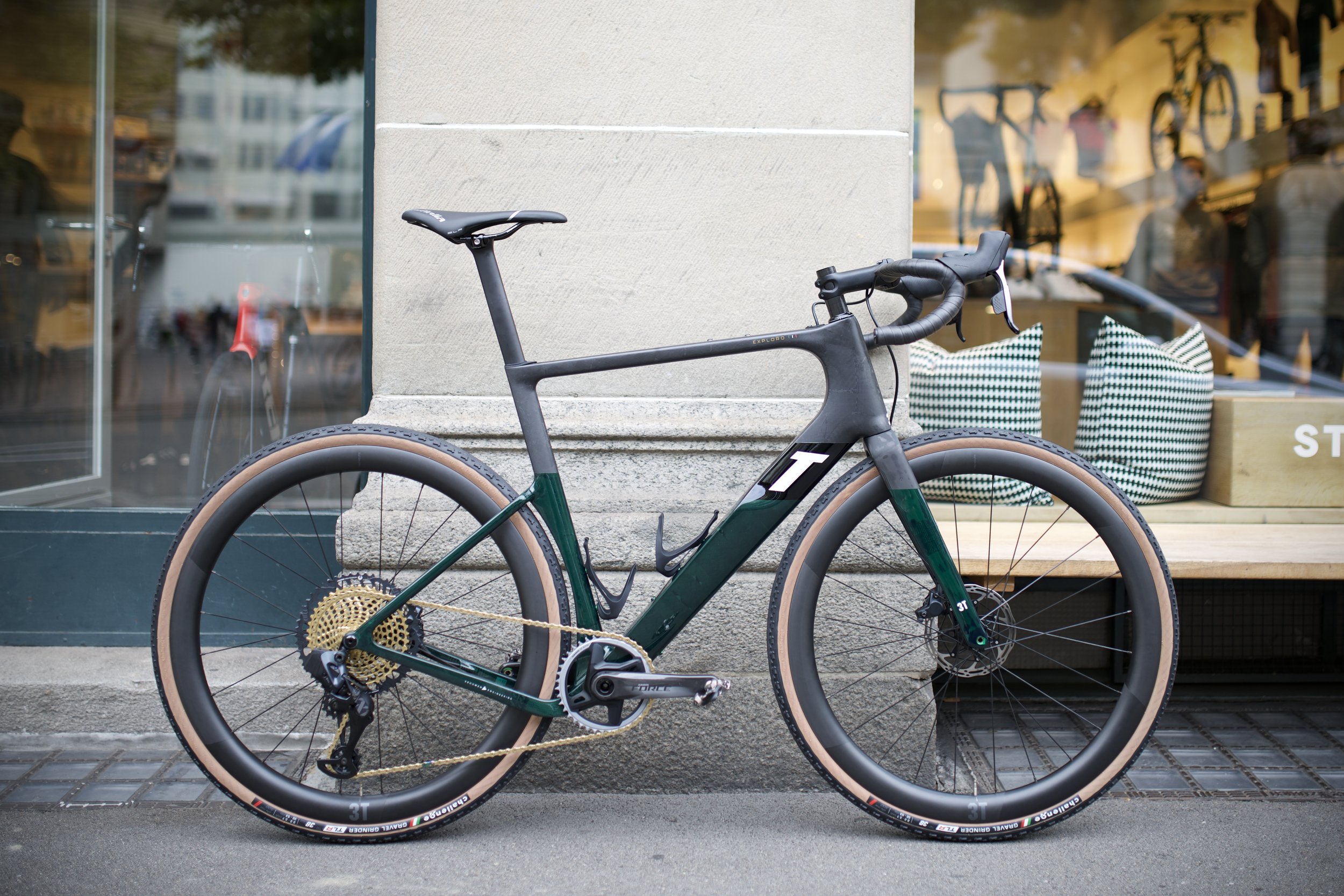 3T EXPLORO RACEMAX *ITALIA* .