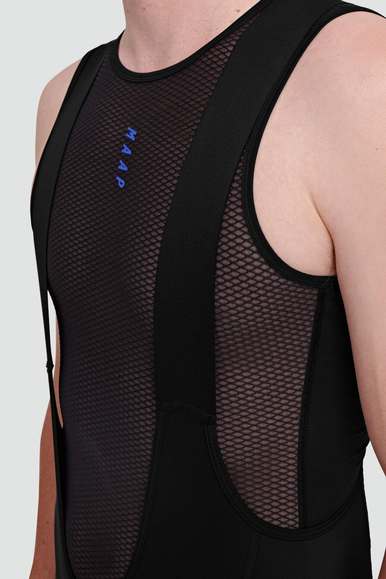 Mens-BaseLayer-Team-Black-MBL018_PDP_SPECS_02_DESKTOP_7bccca6d-a5eb-4f92-a223-d028f282d077.jpg