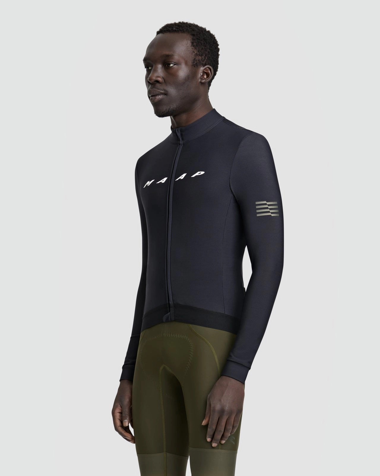 EvadeThermalLSJersey_Black_PDP_HERO_01_DESKTOP.jpeg