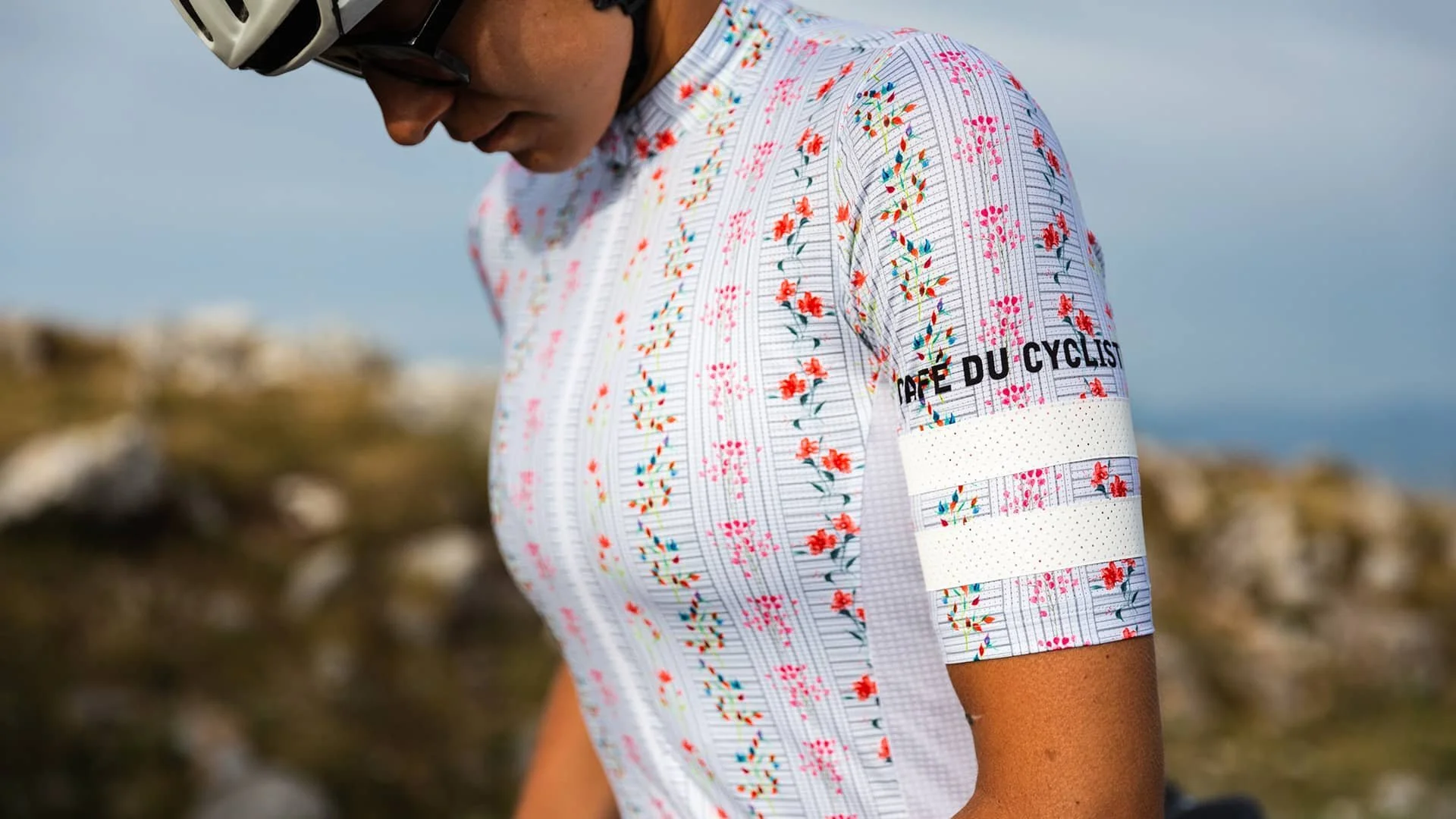 CAFÉ DU CYCLISTE Floriane Jersey Sakura Women — Cycle Store Zurich
