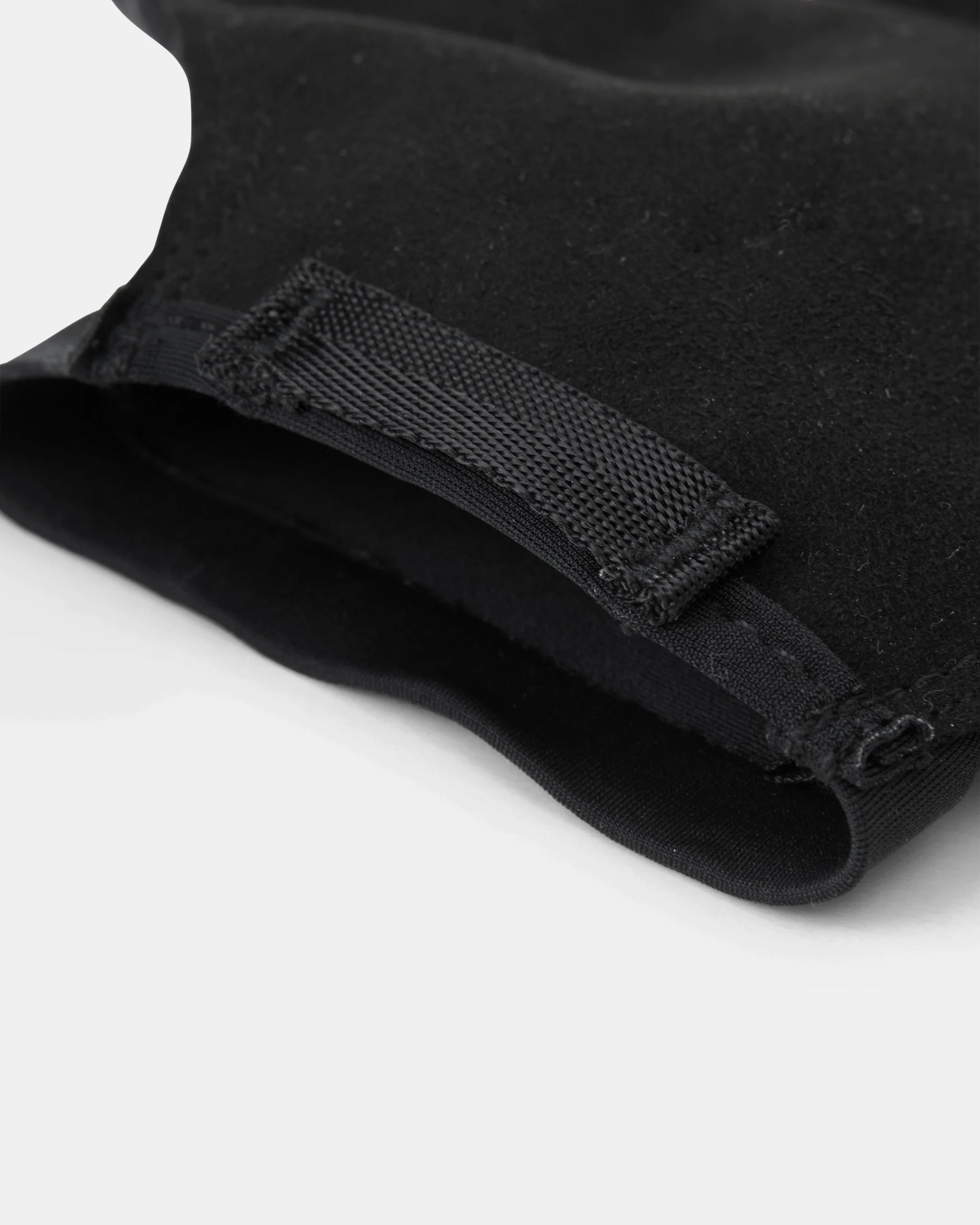 Race-Mitts-Black_Detail-2-pdp-page.jpg