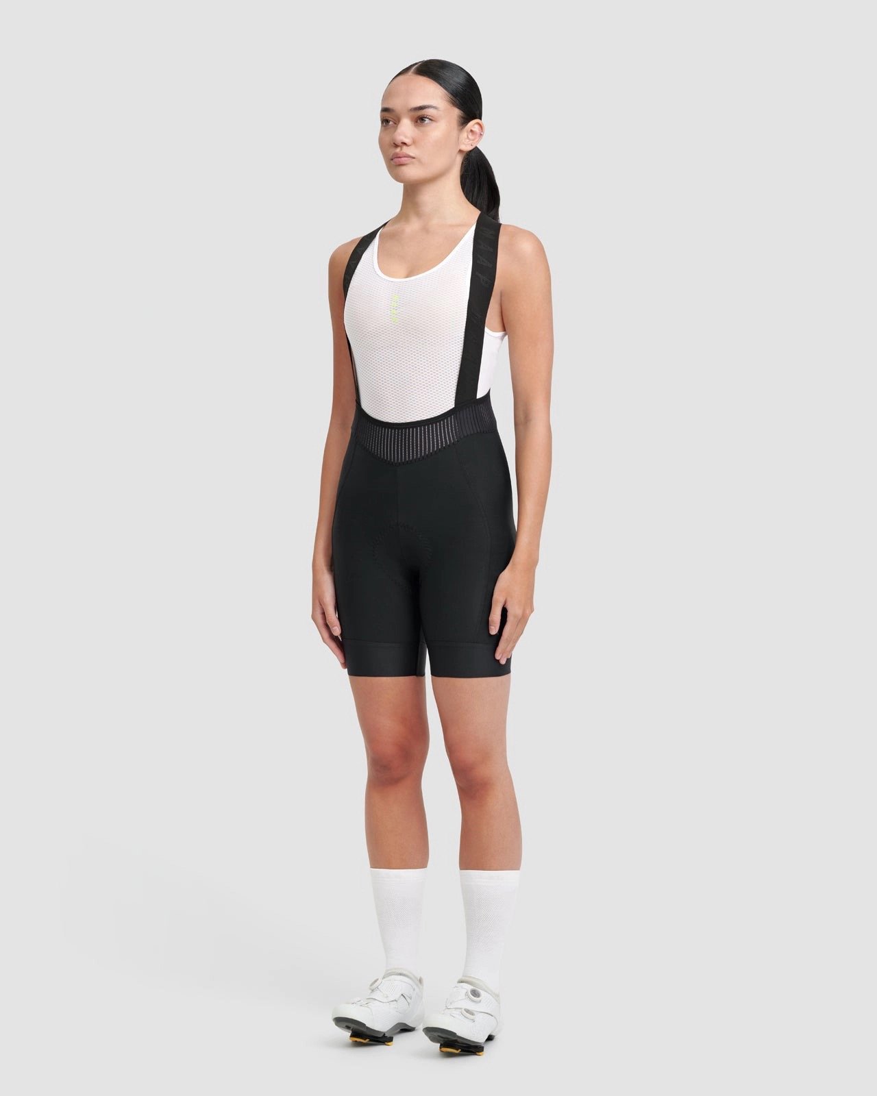 MAP-WAB133_BLKBLK_Women_sShortTeamBibEvo_Black_PDP_HERO_01_DESKTOP.jpeg