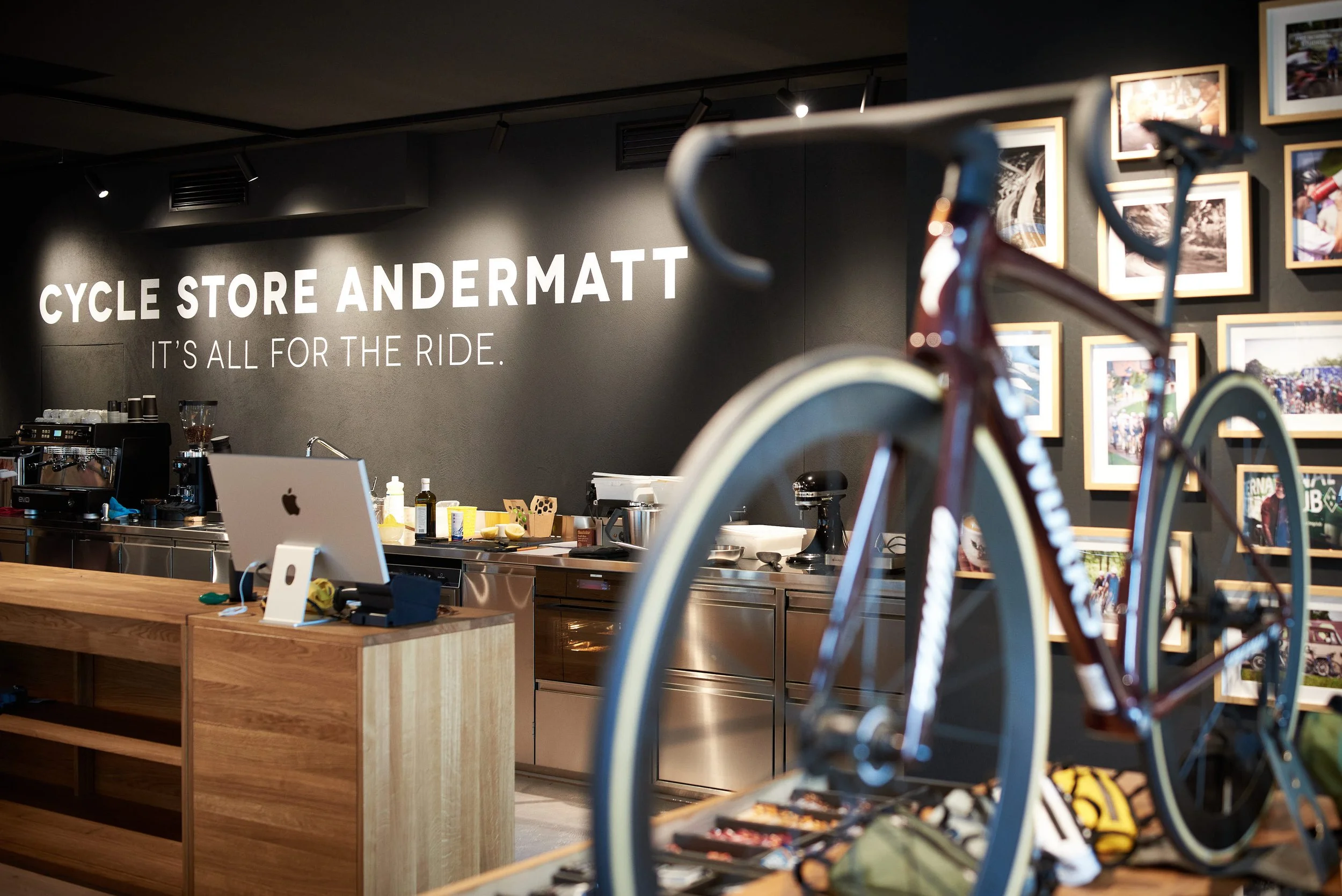 HERE WE GO - CYCLE STORE ANDERMATT.