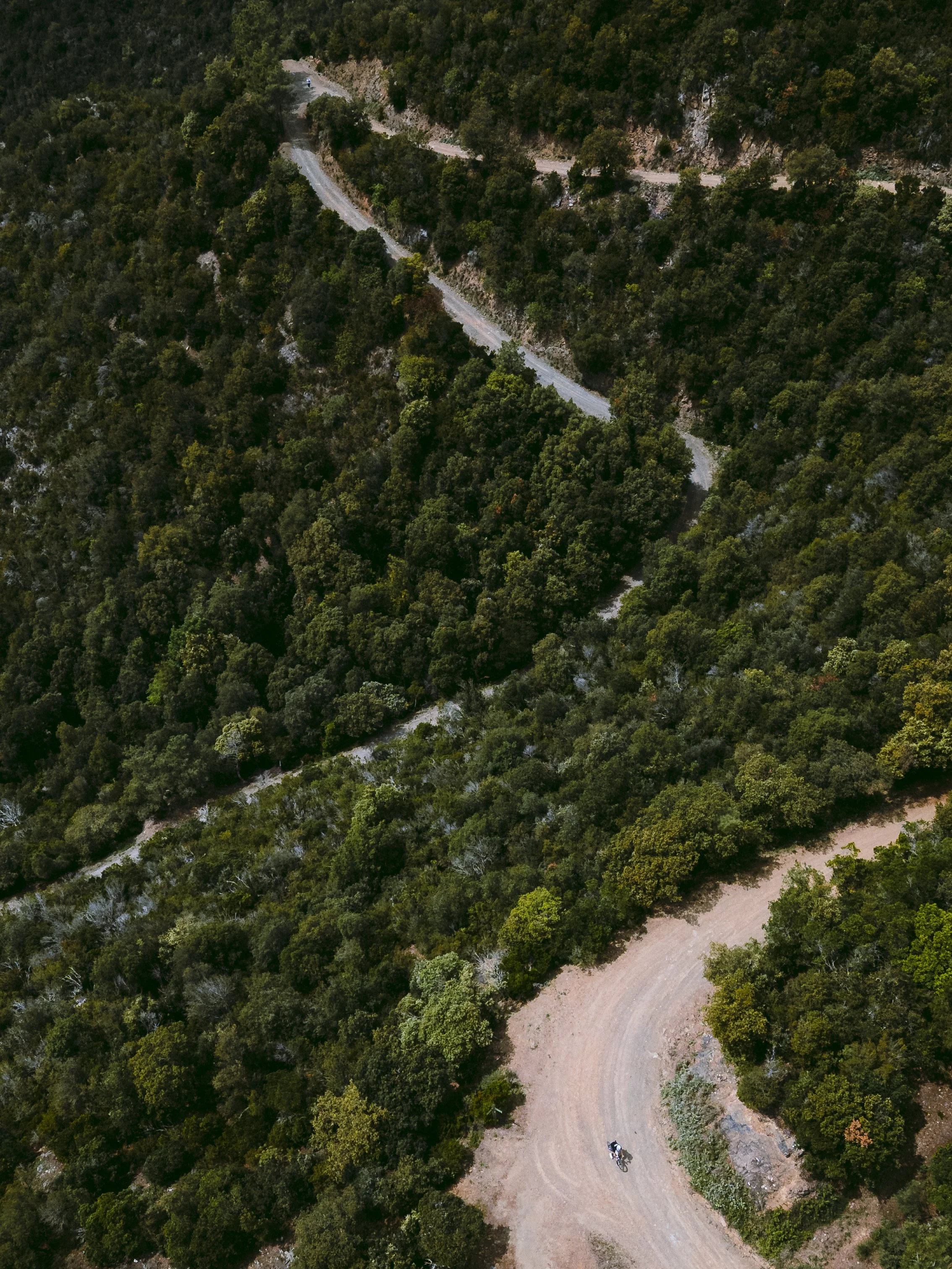 brazodehierro_pasnormalstudios_sale summit girona_day 2_drone_photo-0245.jpeg