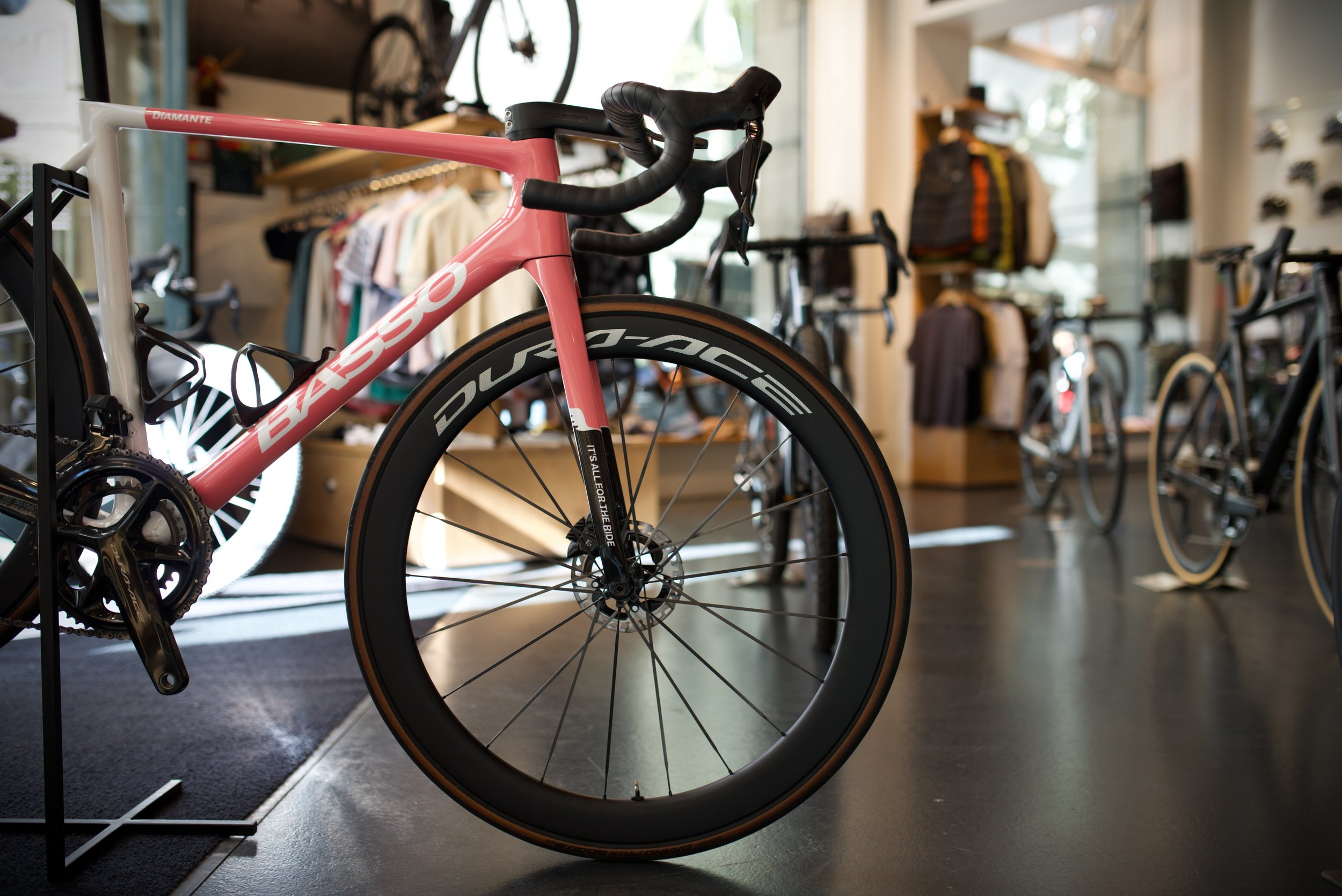 NEW SHIMANO DURA-ACE C50 WHEELSET
