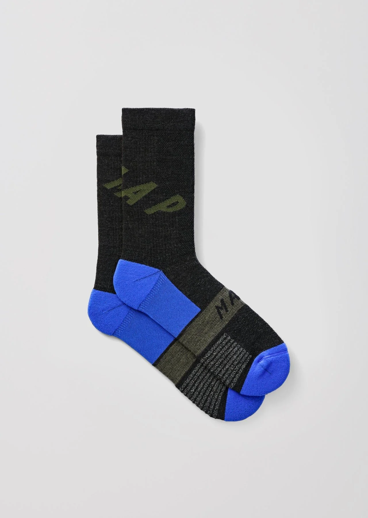 Alt_RoadMerinoSock_Black_PRODUCT_CARD_HERO_2282d495-4f30-448d-ae8d-cbef7f04bc80.jpg
