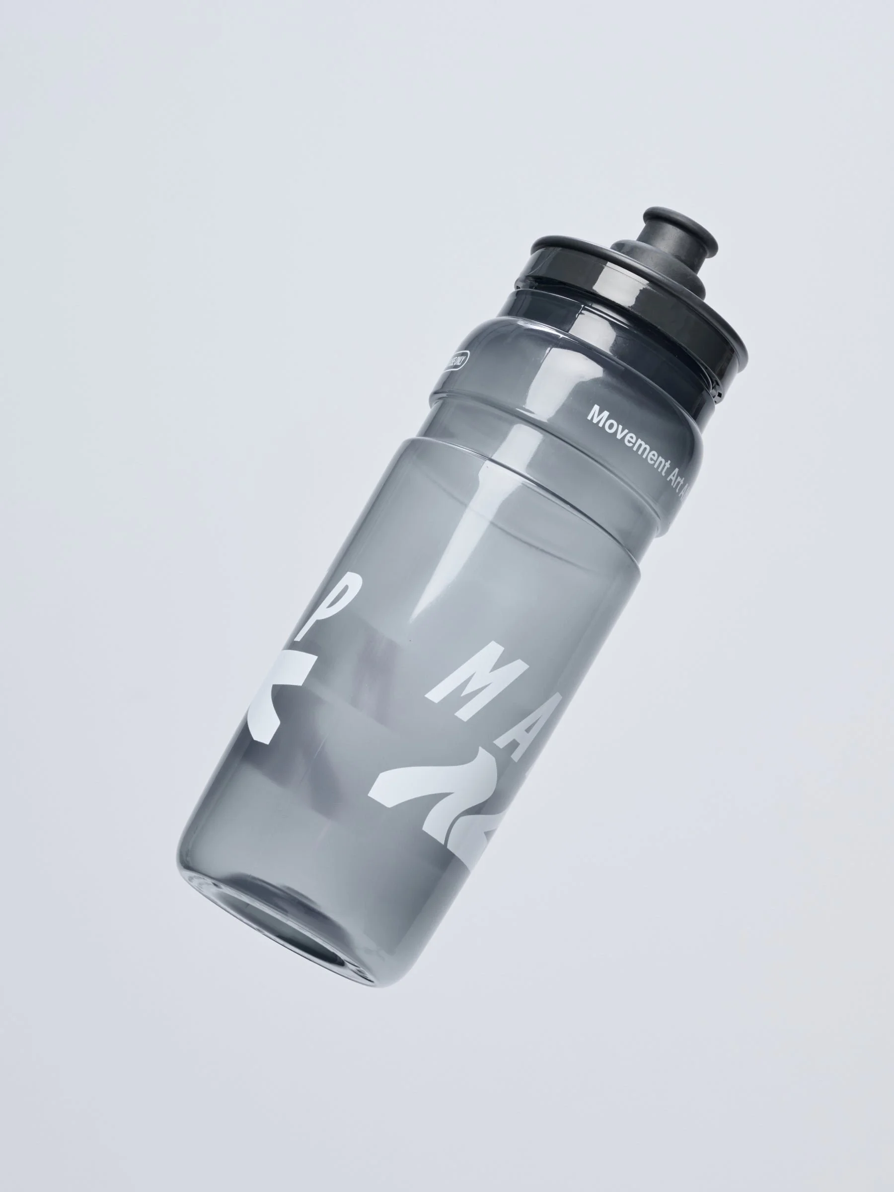 MAUBO240426_SMWT.Alt_RoadBottleLarge_PDP_03.jpg
