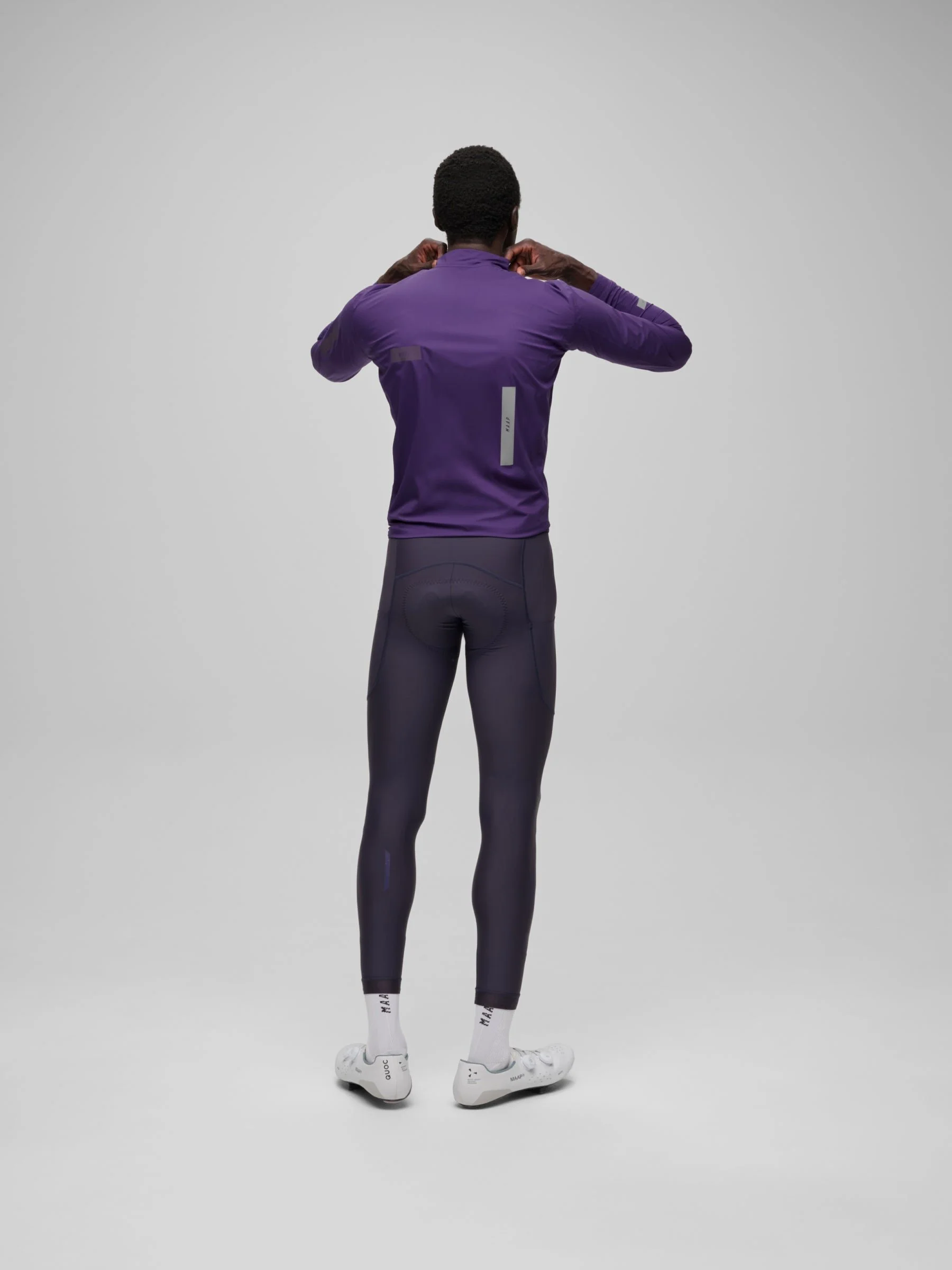 MPMJA200526_PHNP.AtmosJacket_PDP_02.jpg