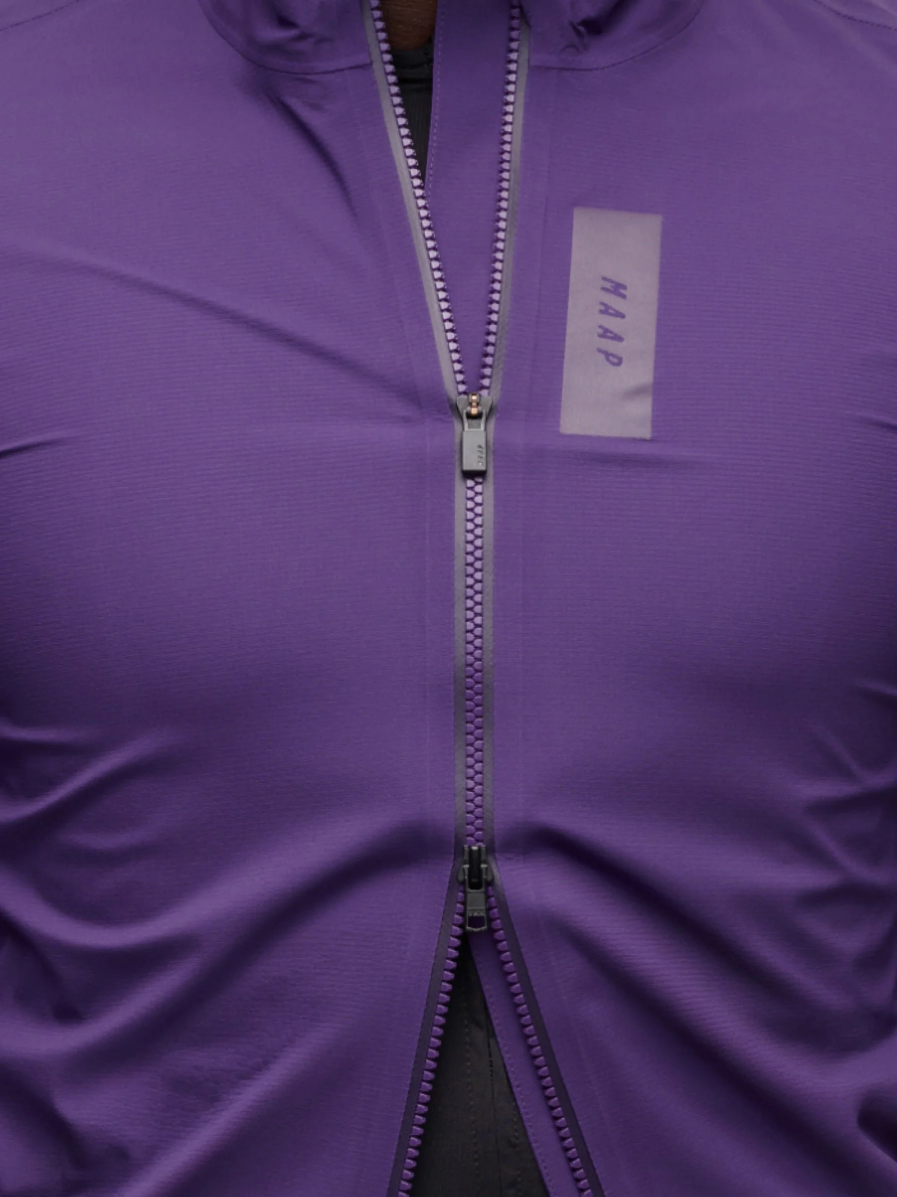 MPMJA200526_PHNP.AtmosJacket_PDP_05.jpg