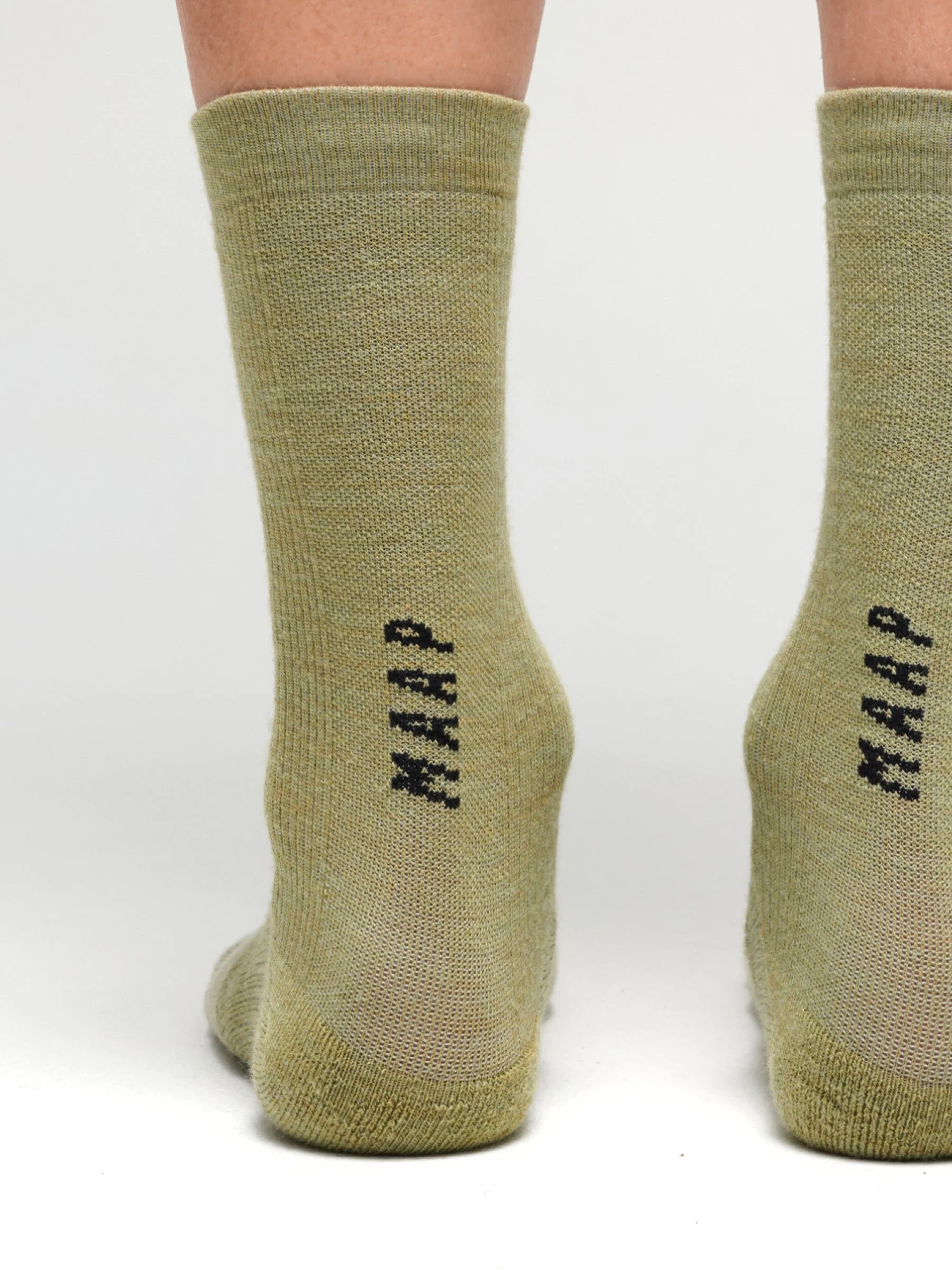 MAUSO230425_DKOR.Sock_PDP_04.jpg