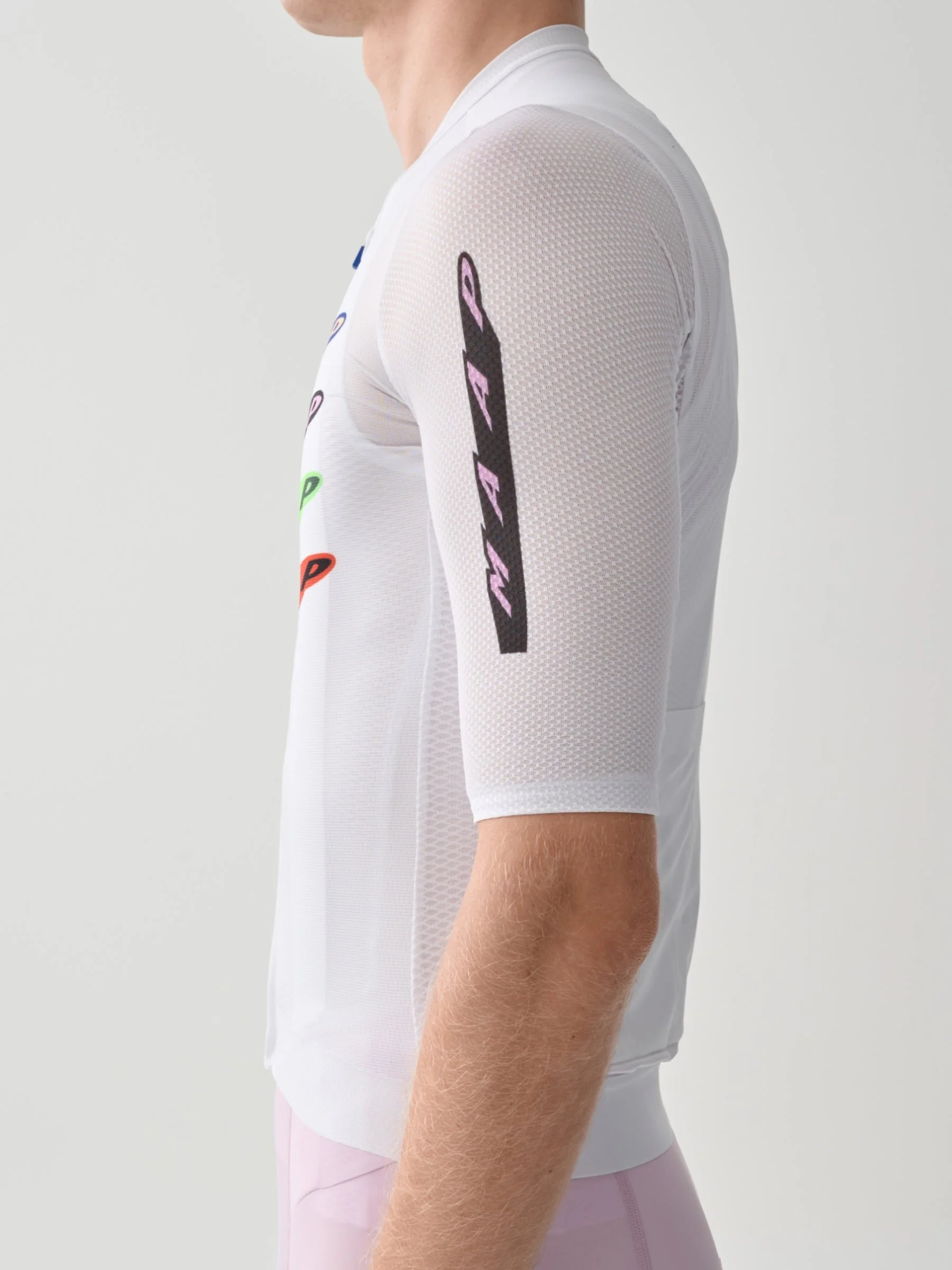 MPMJE252325_WHIT.Evade_20X_20Pro_20Air_20Jersey_203.0_PDP_04.jpg