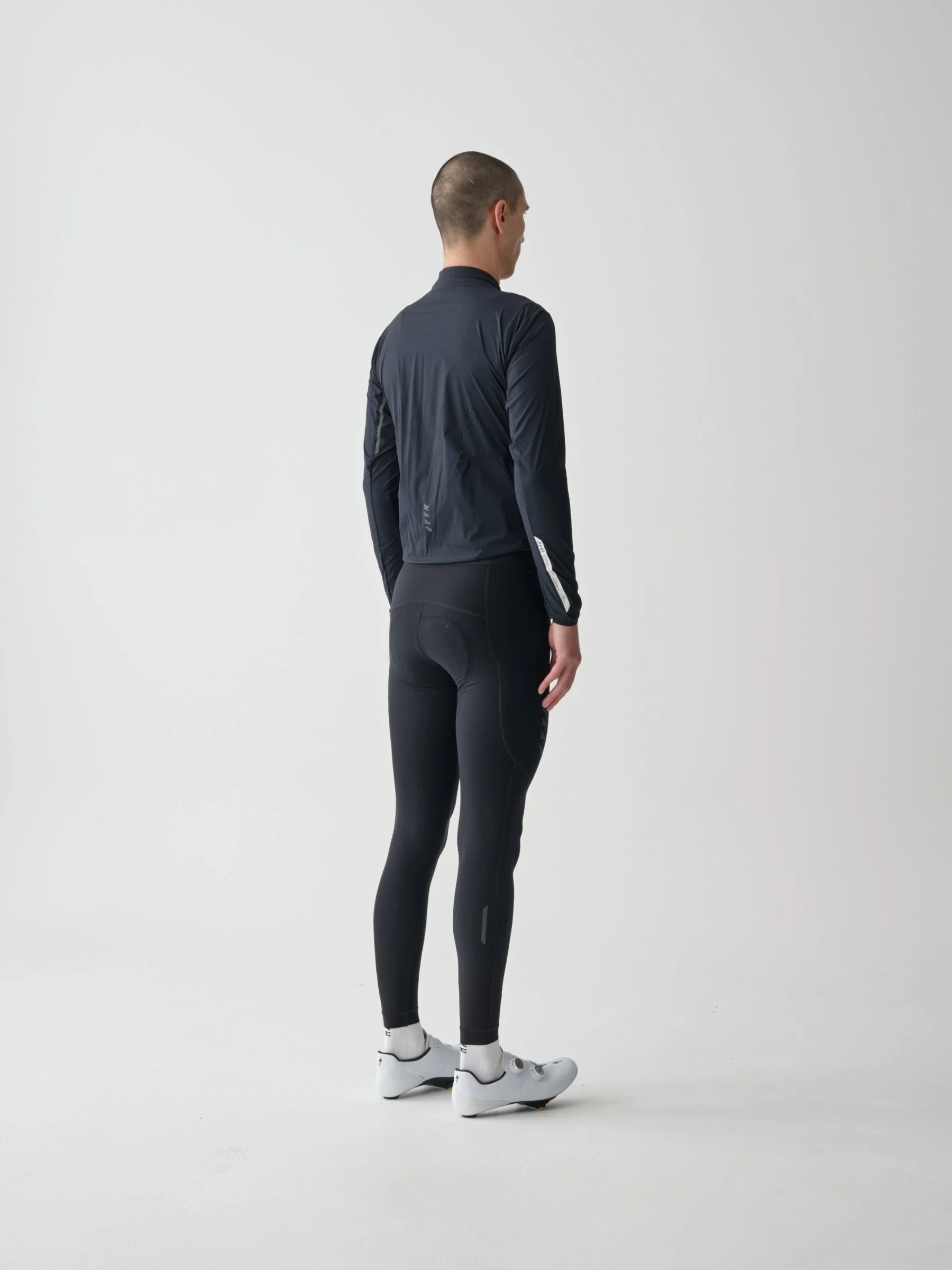 MPMJA240124_BLAK.Flow-Jacket_BLACK_PDP_03.jpg