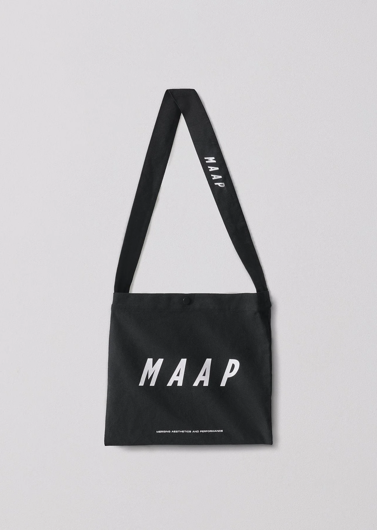 Musette_Black_PRODUCT_CARD_HERO.jpg