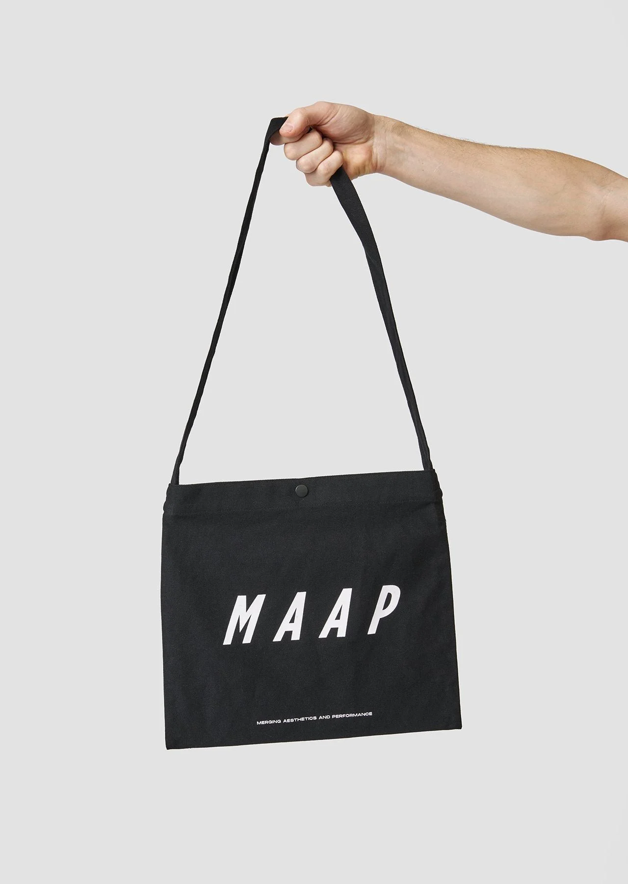 Musette_Black_PRODUCT_CARD_ALT.jpg