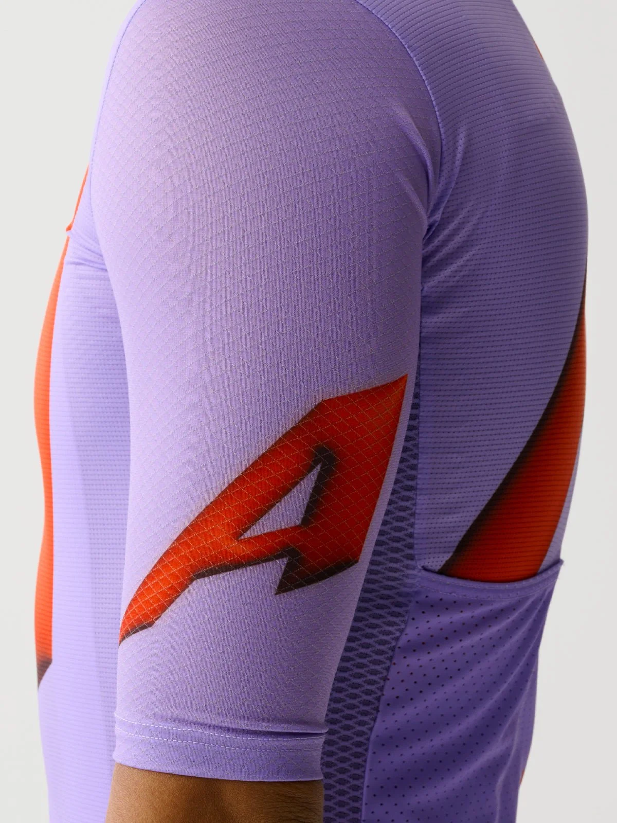 MPMJE240524_ASTR.ORBIT_20PRO_20AIR_20JERSEY_202.0_ASTER_PDP_FEATURE_3.jpg