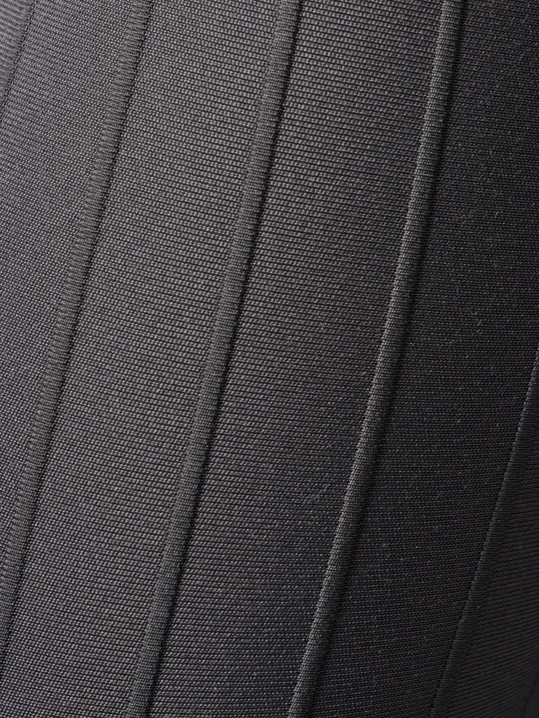 MPMLS260926_MTOR.Pro_20Aero_20Thermal_20LS_20Jersey_PDP_Feature_01.jpg
