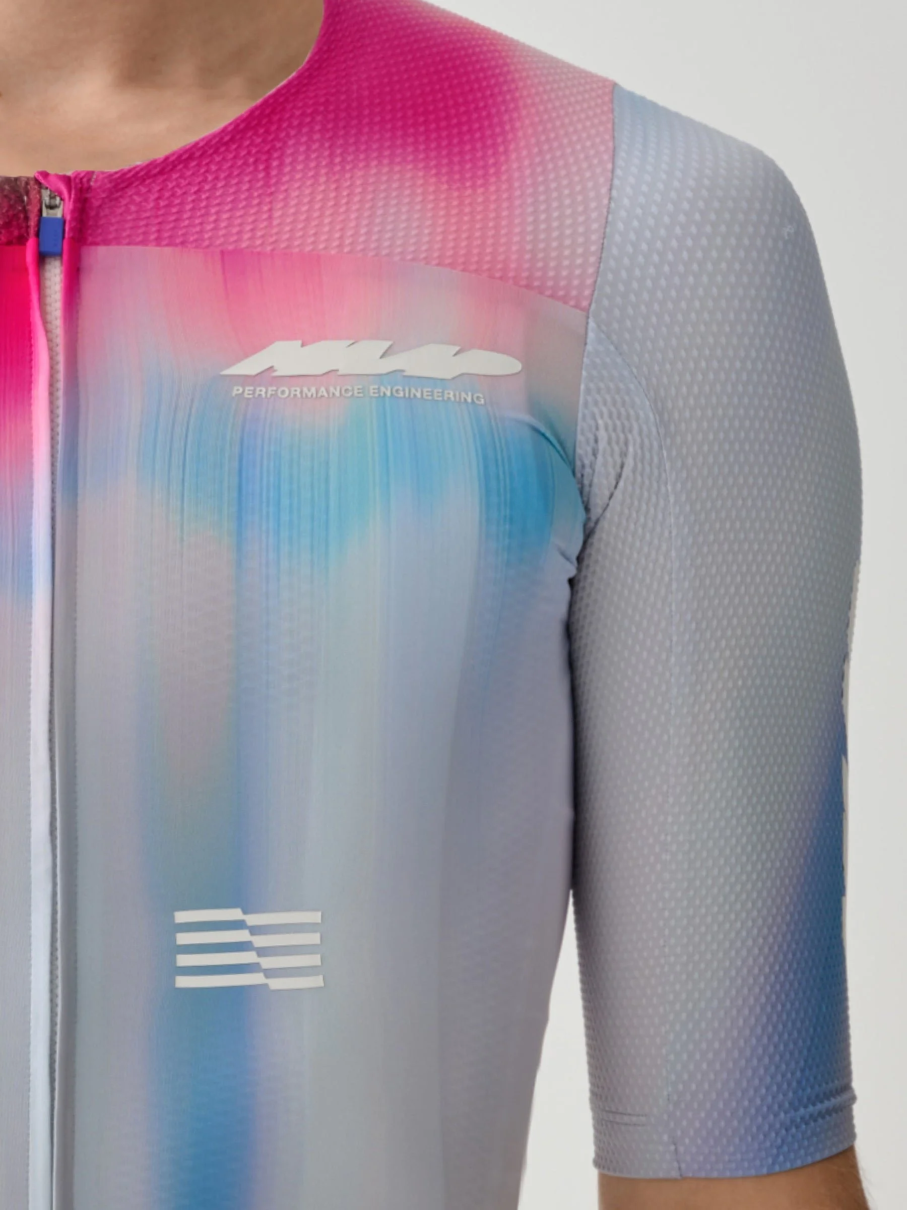 MPMJE250625_GMBL.Solar_20Pro_20Race_20Jersey_PDP_FEATURE_01.jpg
