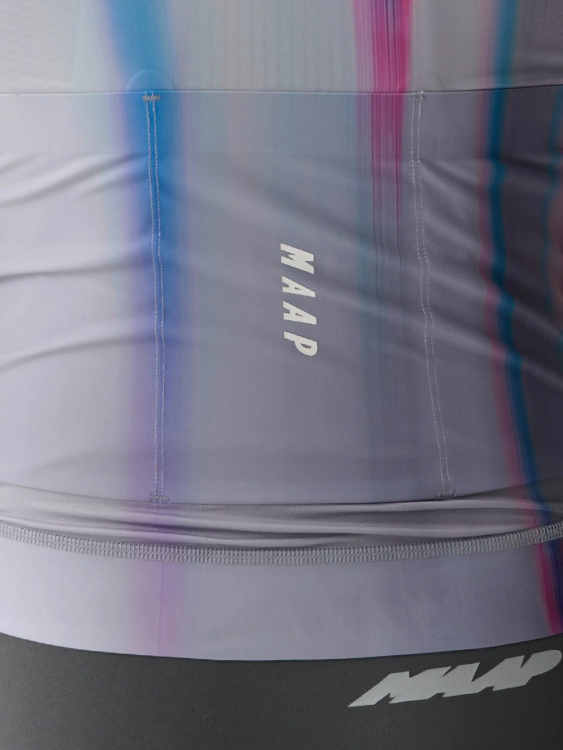 MPMJE250625_GMBL.Solar_20Pro_20Race_20Jersey_PDP_FEATURE_06.jpg