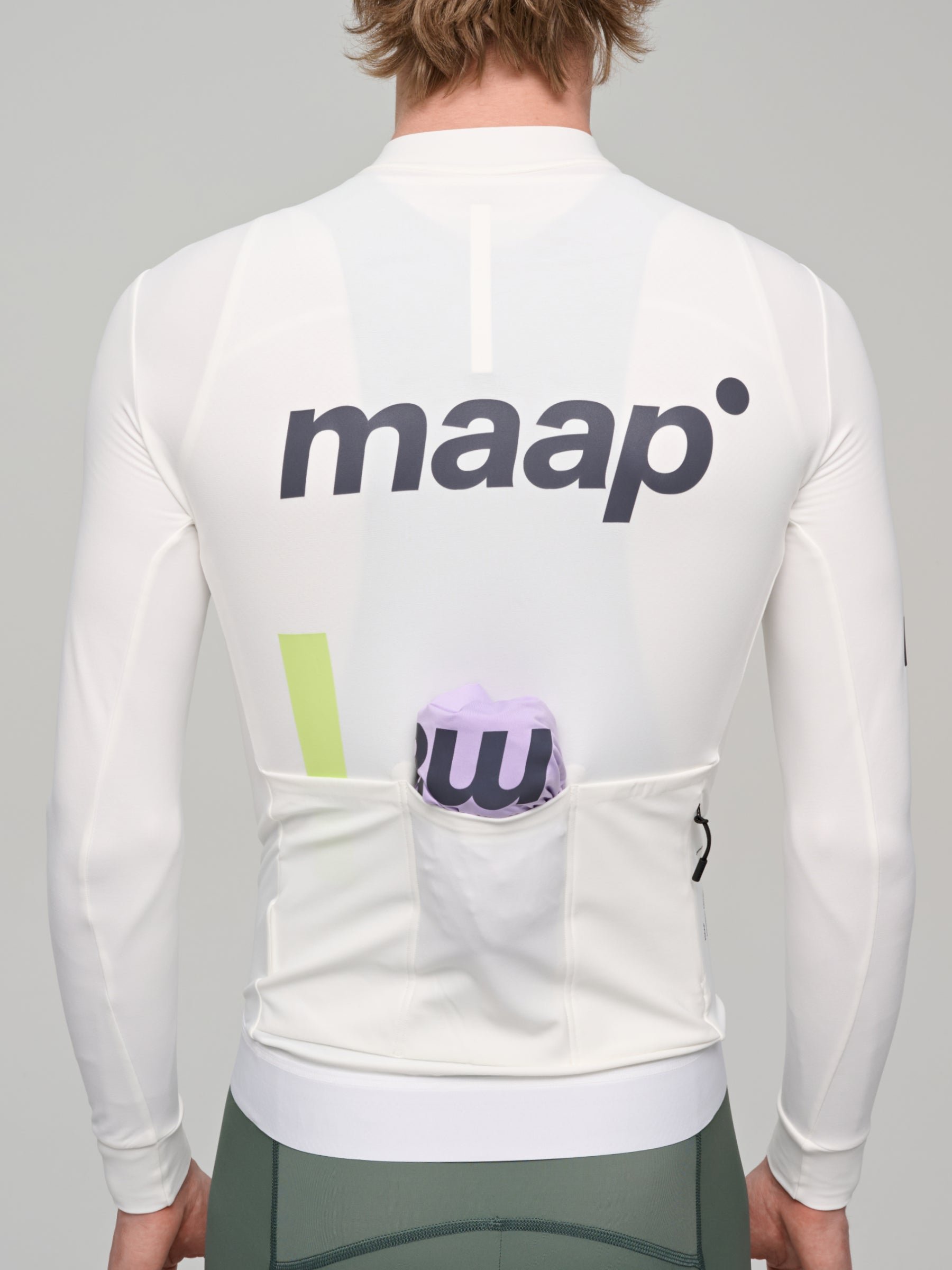 MPMLS201725_WHIT.TrainingThermalLSJersey_PDP_03.jpg