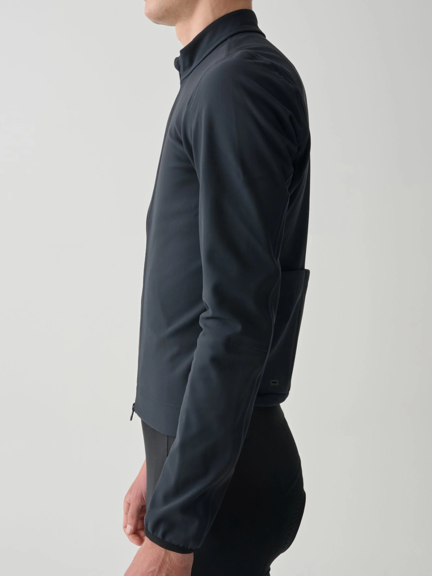MAP-MAR120_BLK.Training-Winter-Jacket_Black_PDP_02.jpg