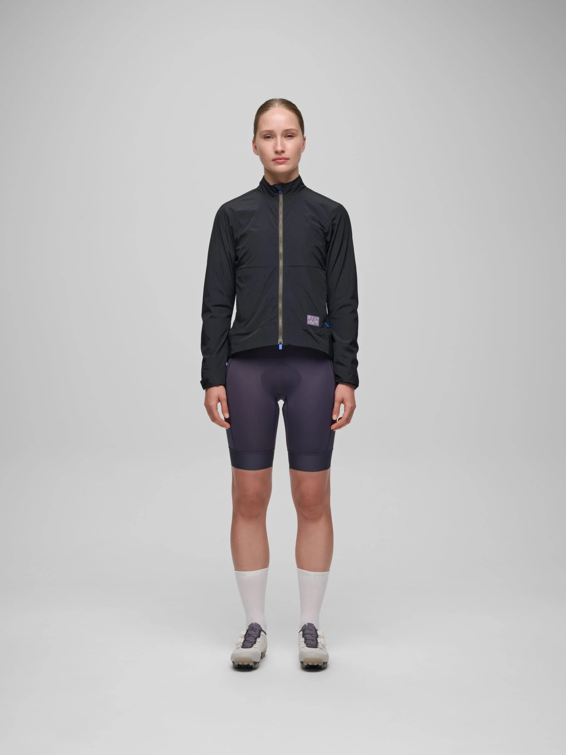 MPWBS240526_DPNV.Women_27sAlt_RoadCargoBib2.0_PDP_01.jpg